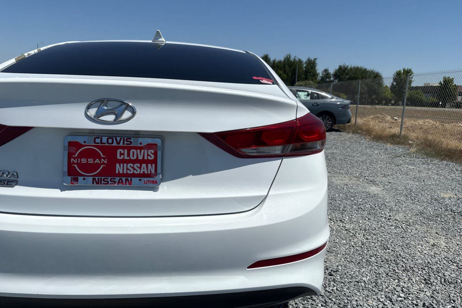 Thumbnail: 2017 Hyundai Elantra - 13