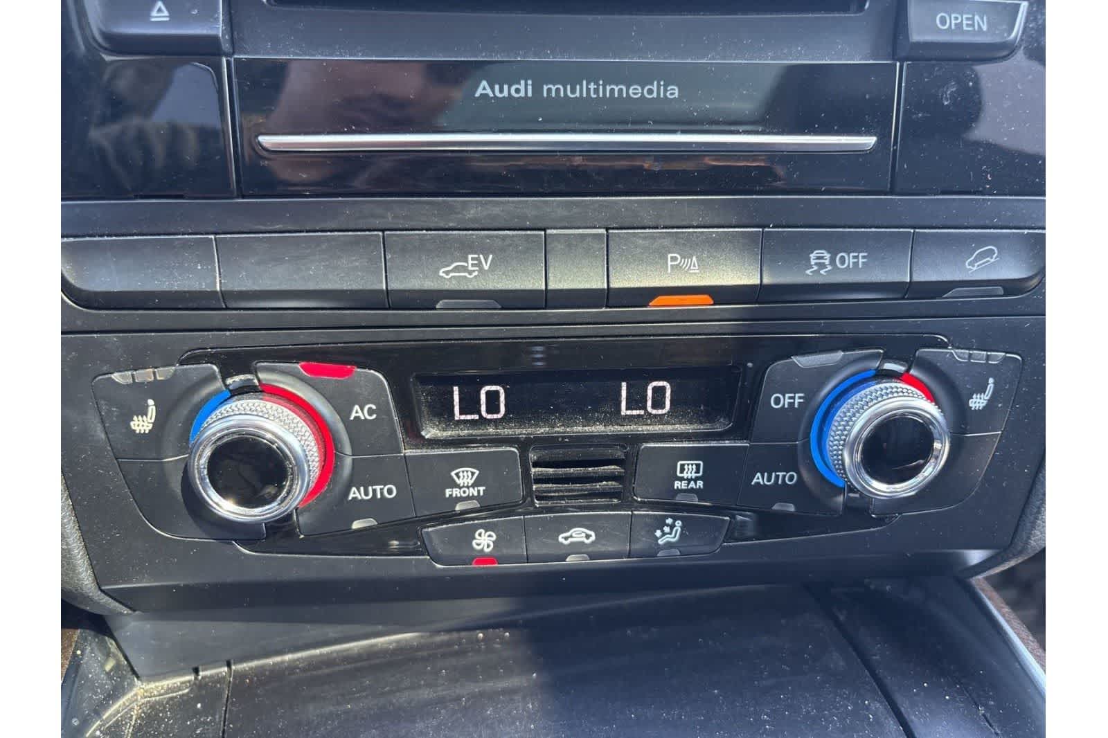 Thumbnail: 2013 Audi Q5 - 18