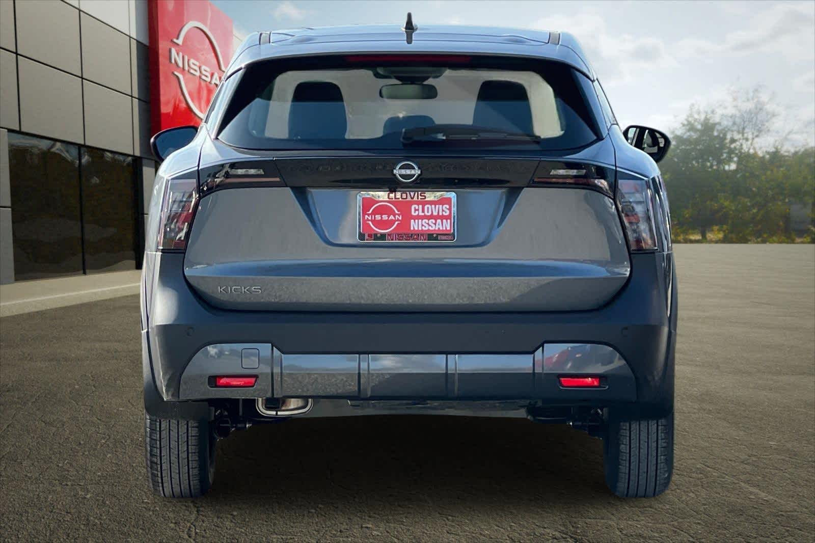 Thumbnail: 2026 Nissan Kicks - 8