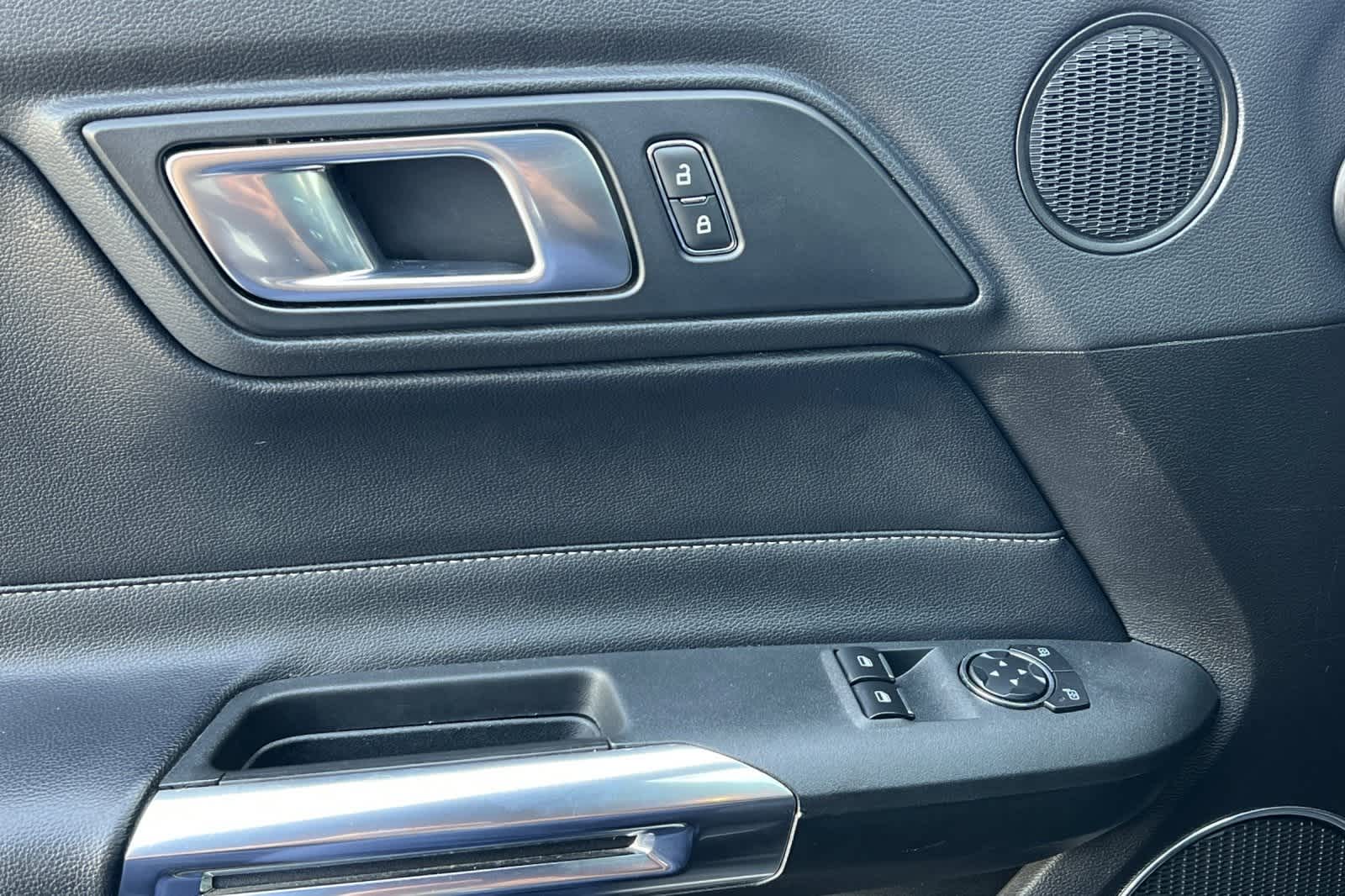 Thumbnail: 2022 Ford Mustang - 13