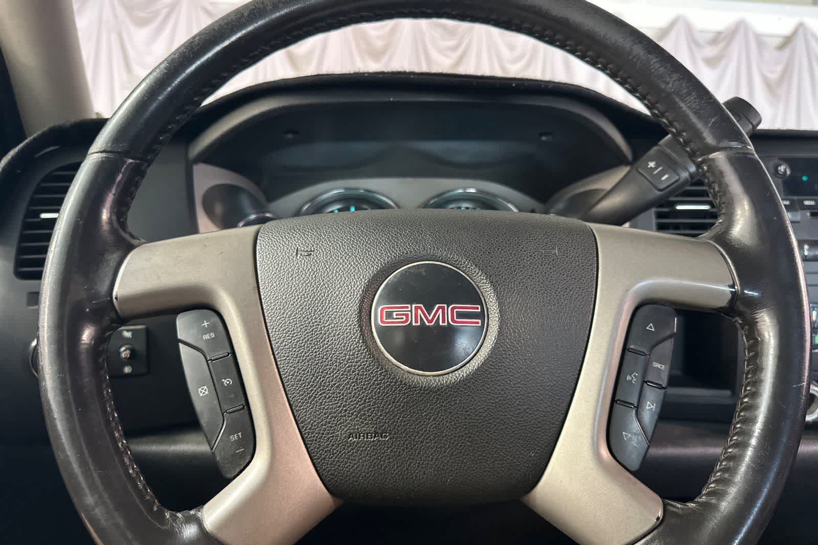 Thumbnail: 2007 GMC Sierra 2500 - 22