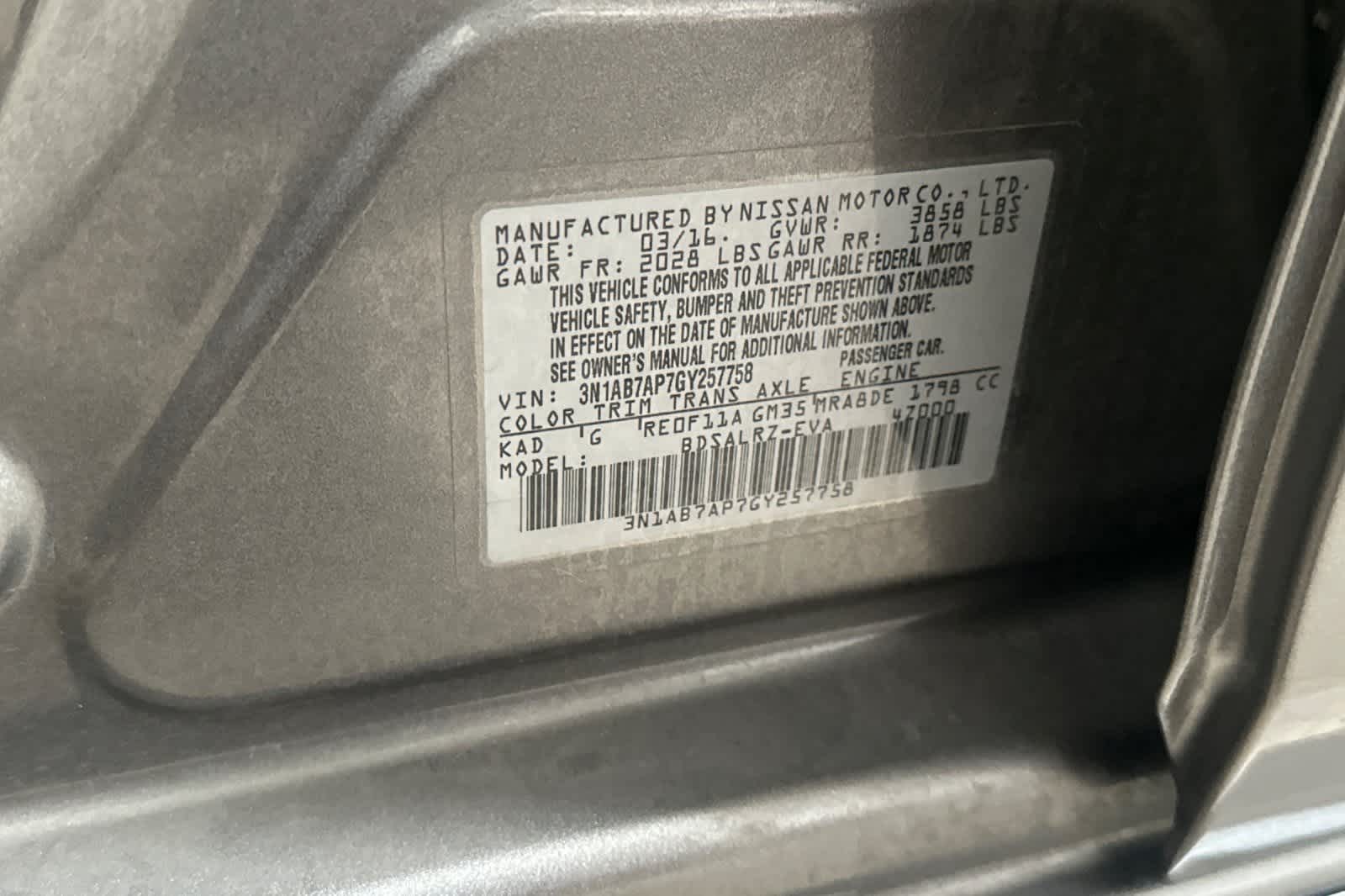 Thumbnail: 2016 Nissan Sentra - 29