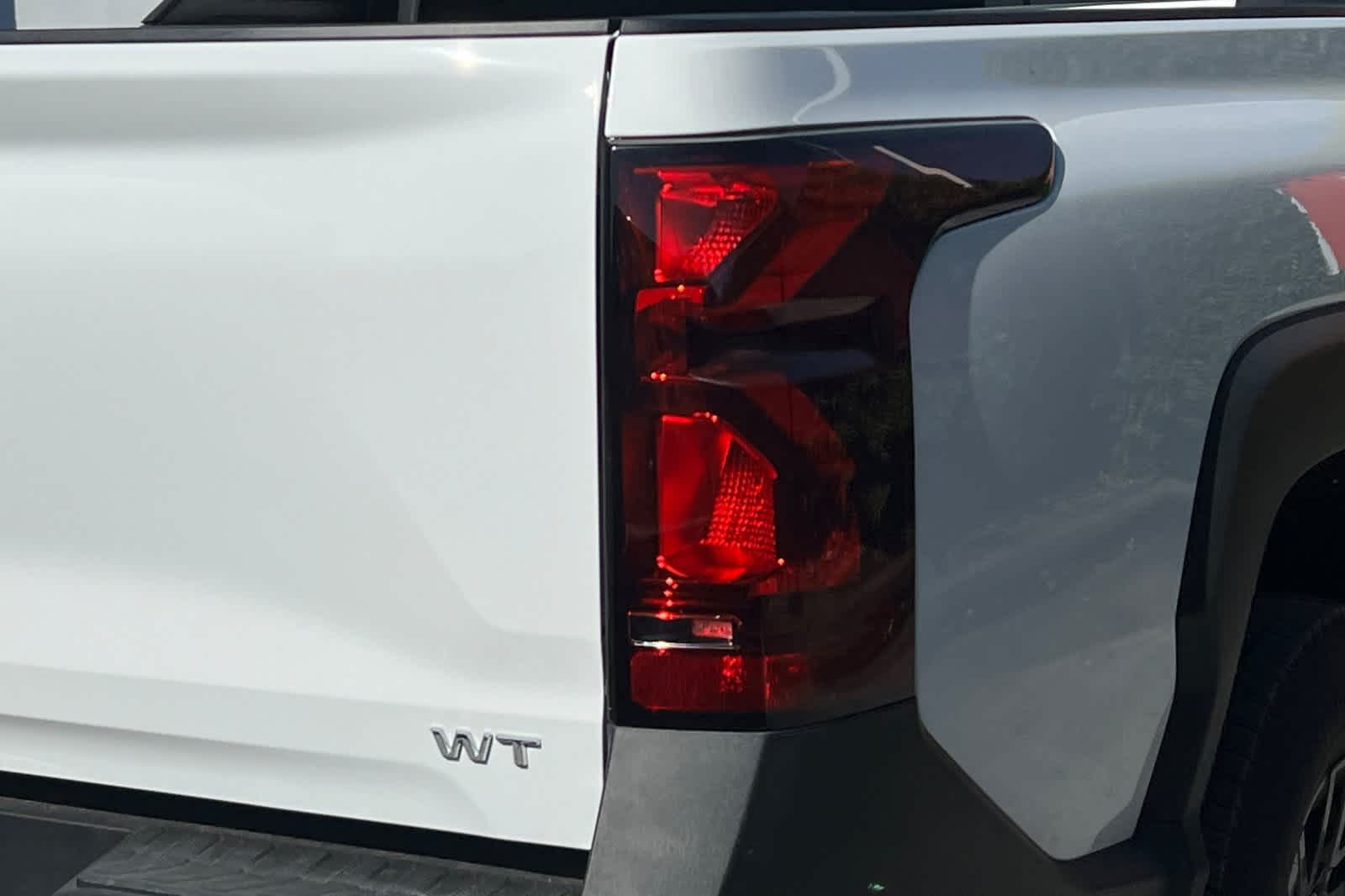 Thumbnail: 2024 Chevrolet Silverado EV - 13