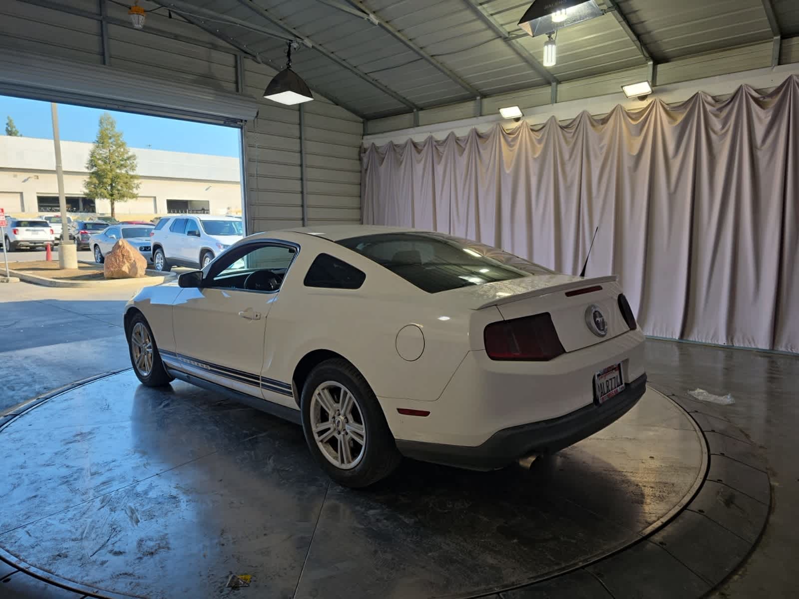 Thumbnail: 2012 Ford Mustang - 7