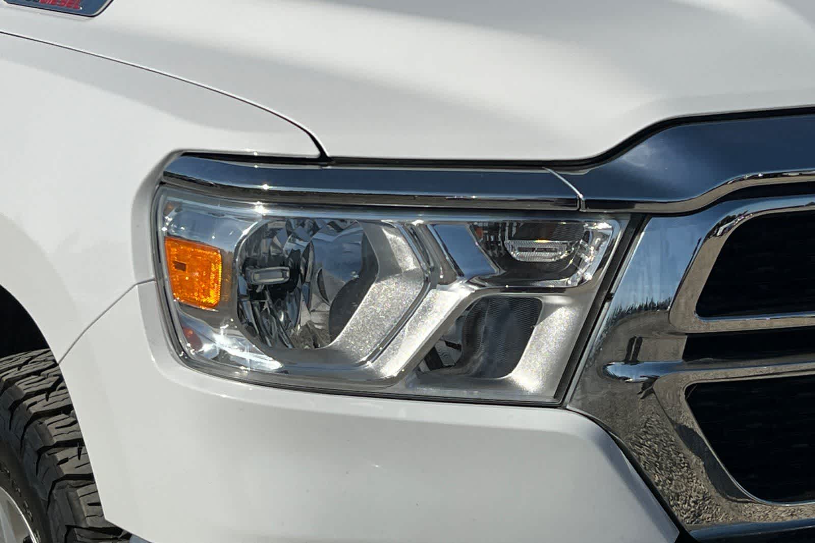 Thumbnail: 2020 RAM 1500 - 32