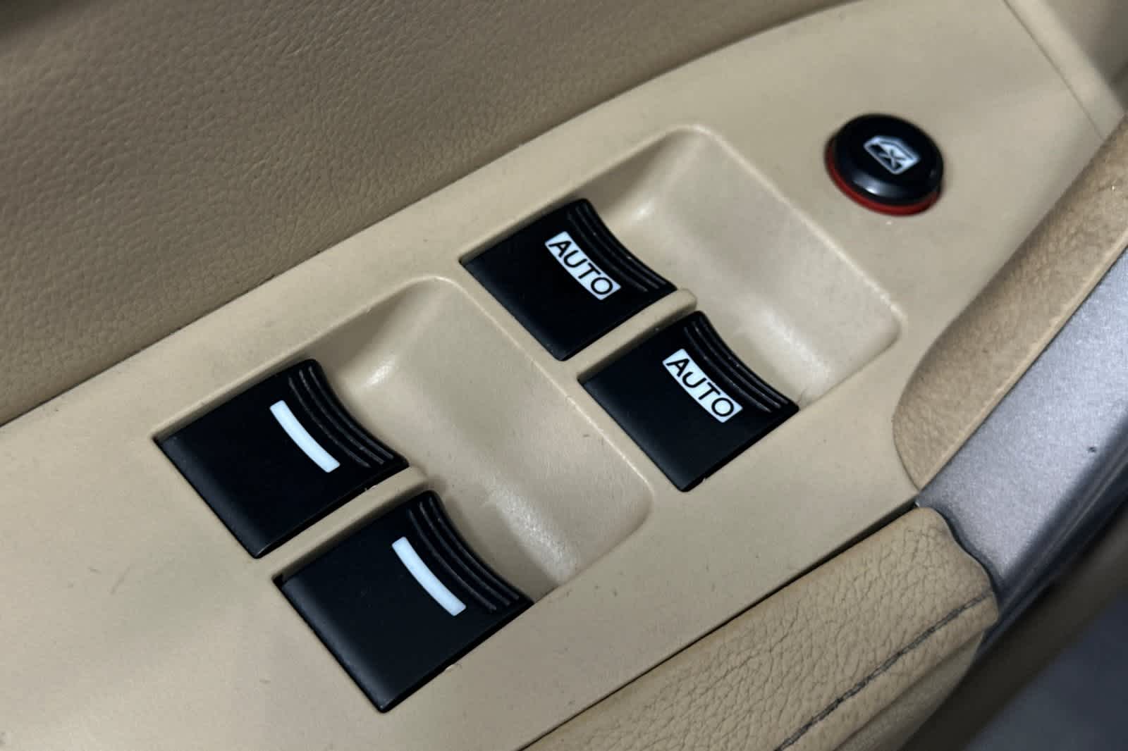 Thumbnail: 2010 Acura MDX - 16