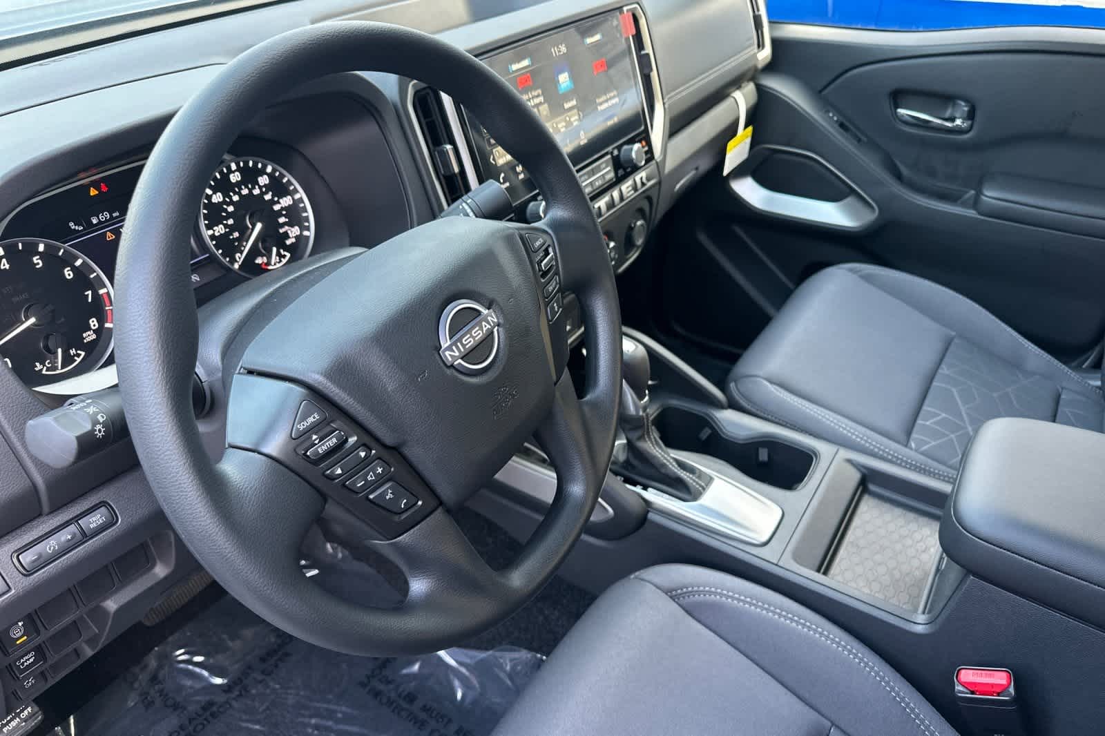 Thumbnail: 2025 Nissan Frontier - 11