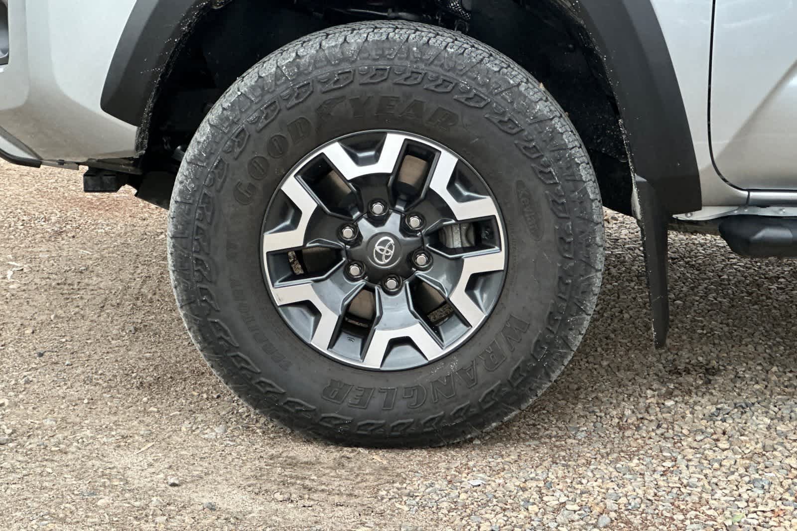 Thumbnail: 2023 Toyota Tacoma - 35