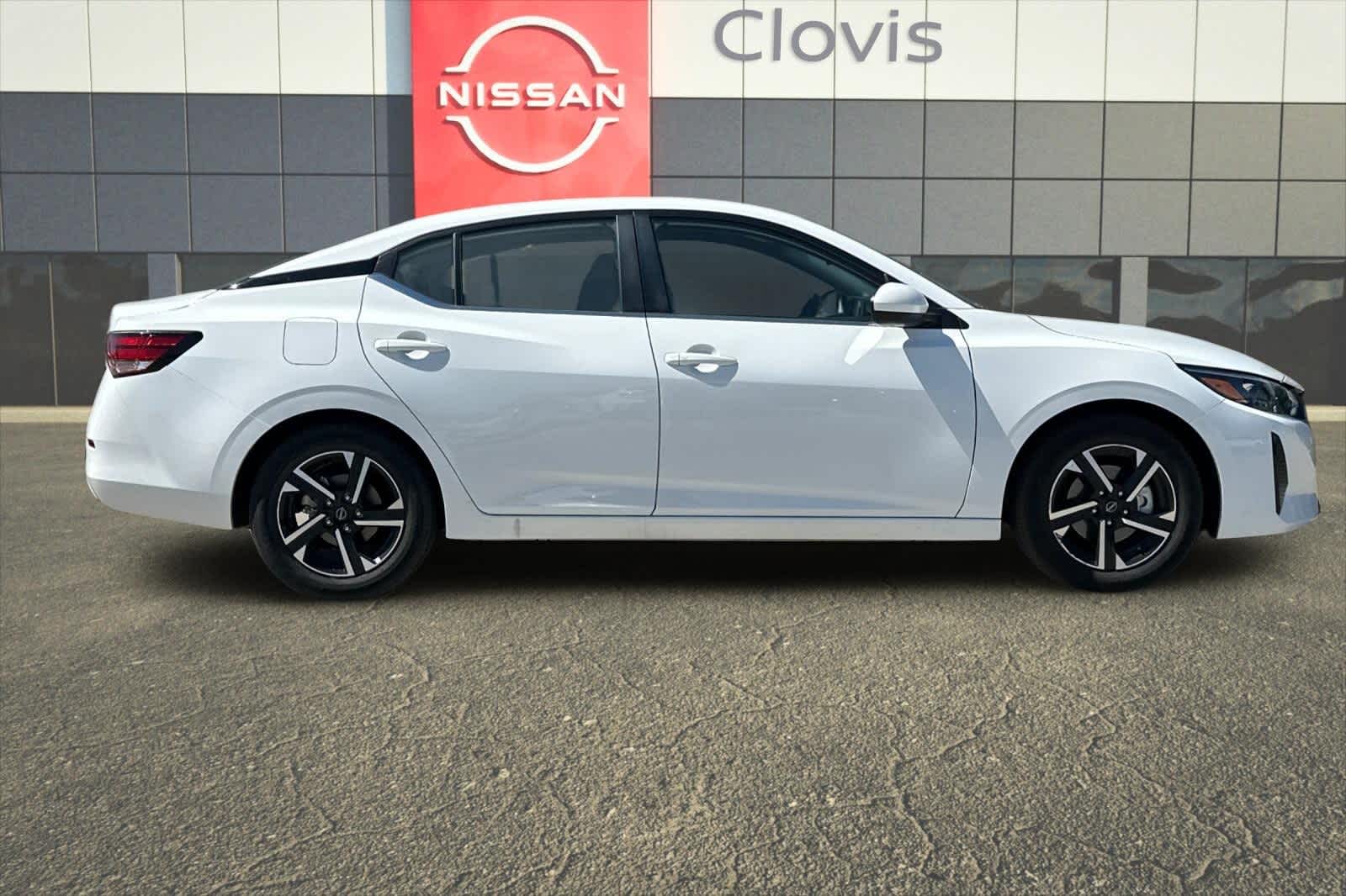 Thumbnail: 2025 Nissan Sentra - 9