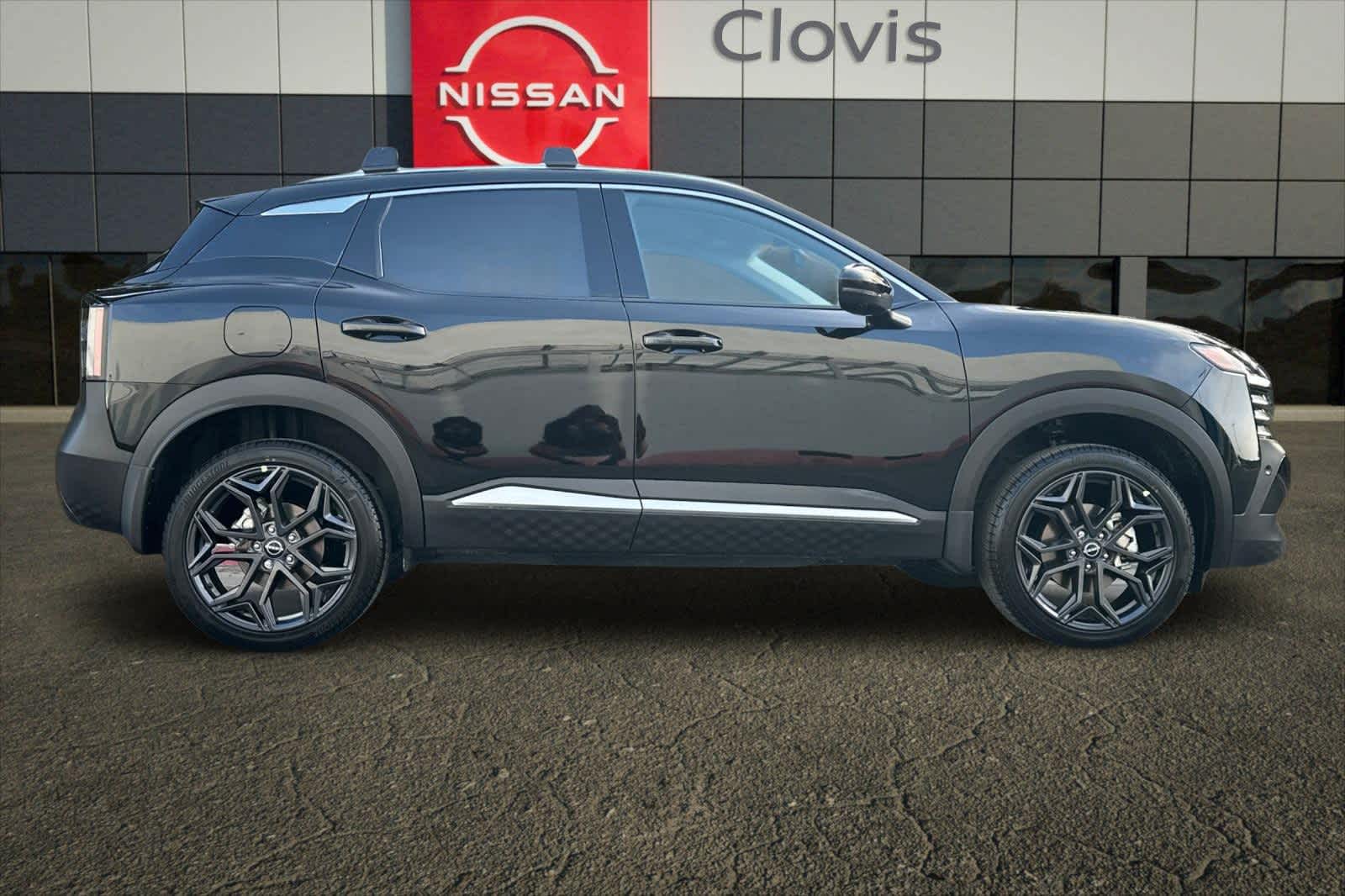 Thumbnail: 2026 Nissan Kicks - 9