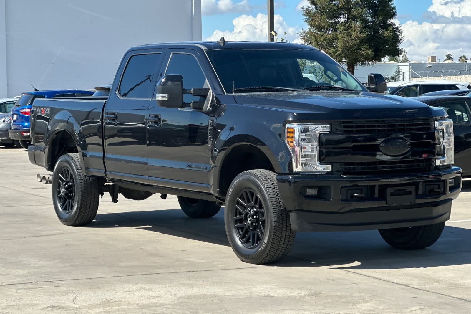 Thumbnail: 2019 Ford F-250 - 10