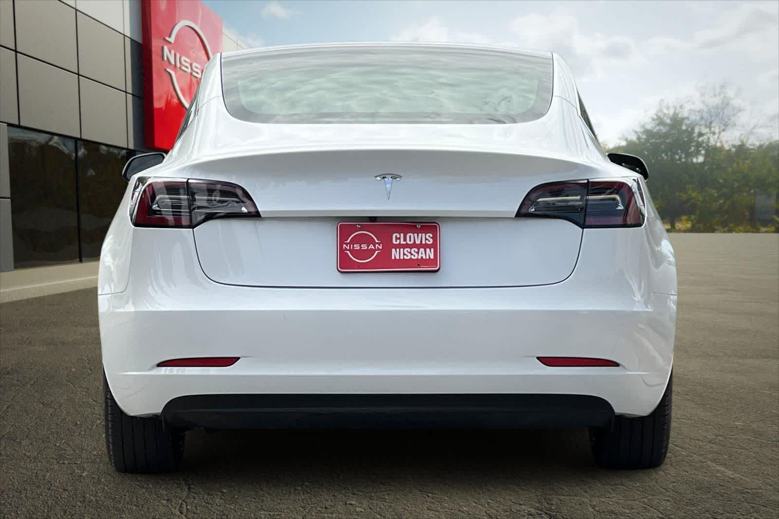 Thumbnail: 2020 Tesla Model 3 - 8