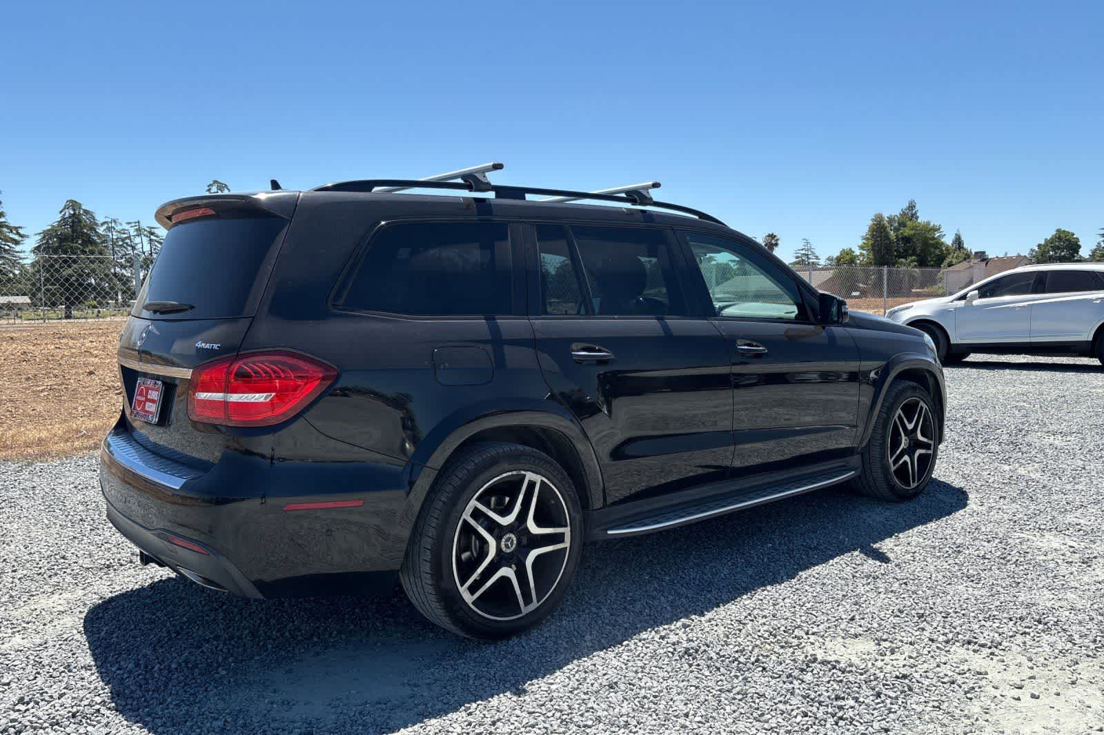 Thumbnail: 2018 Mercedes-Benz GLS - 3