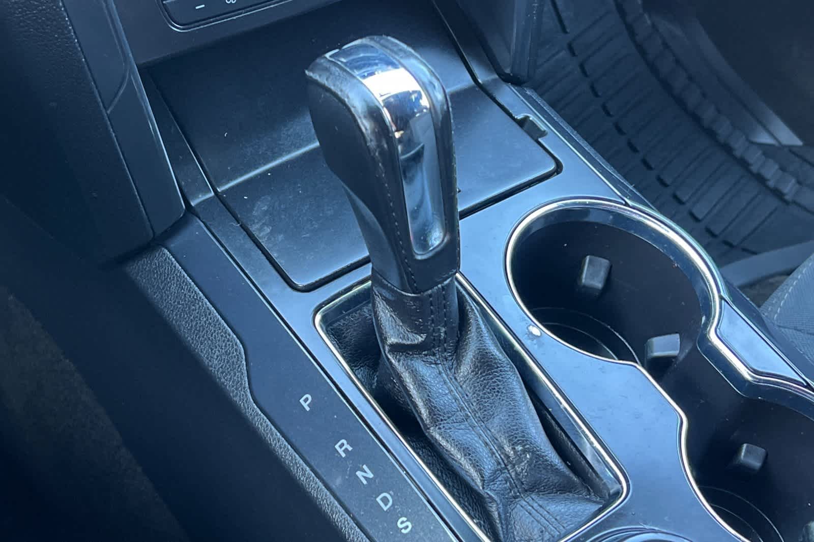 Thumbnail: 2017 Ford Explorer - 28