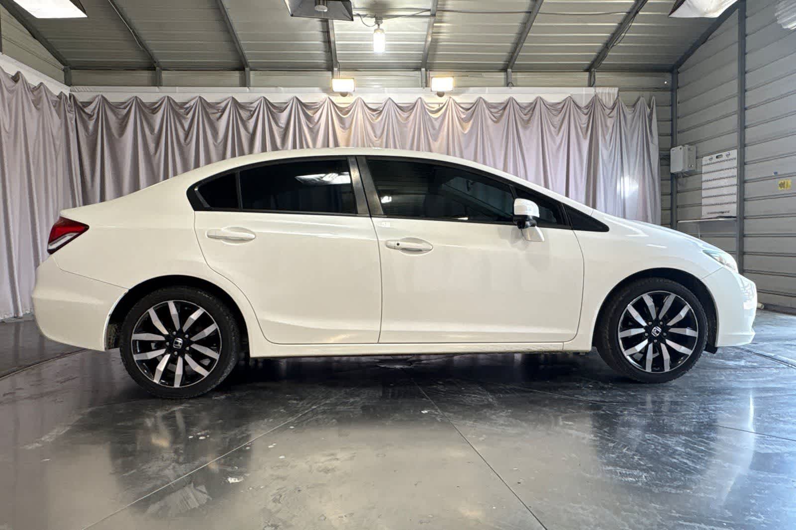 Thumbnail: 2015 Honda Civic - 4