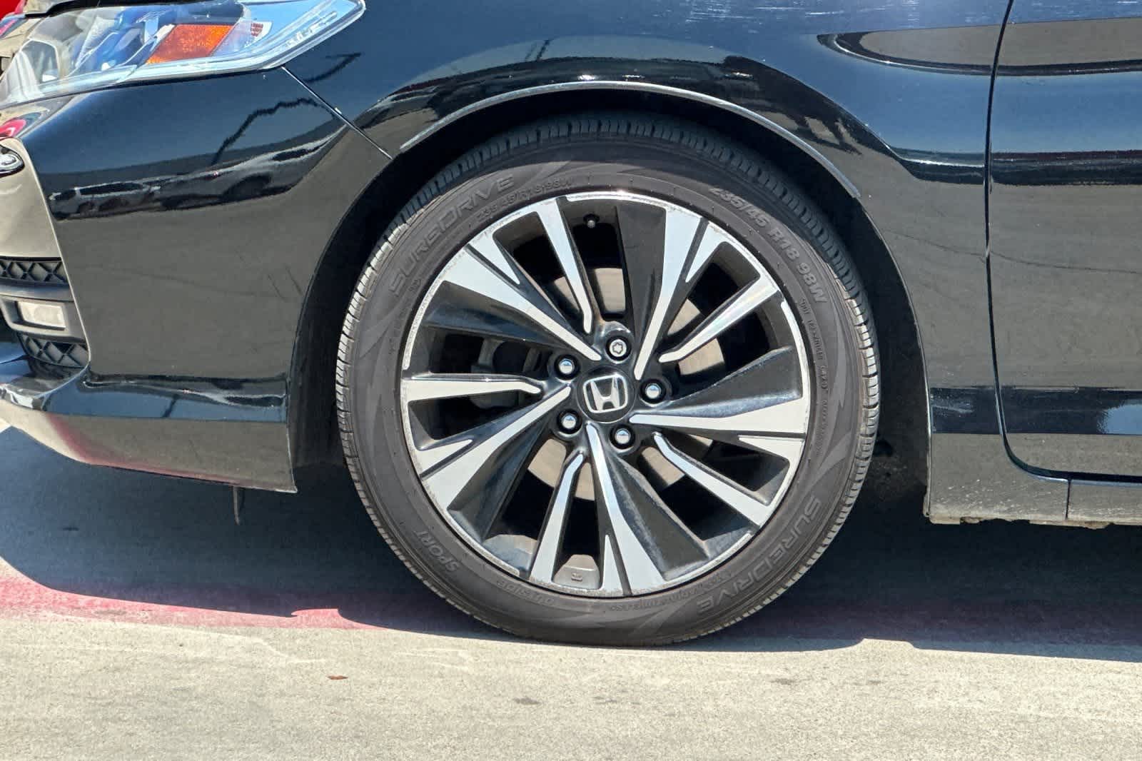 Thumbnail: 2017 Honda Accord - 12