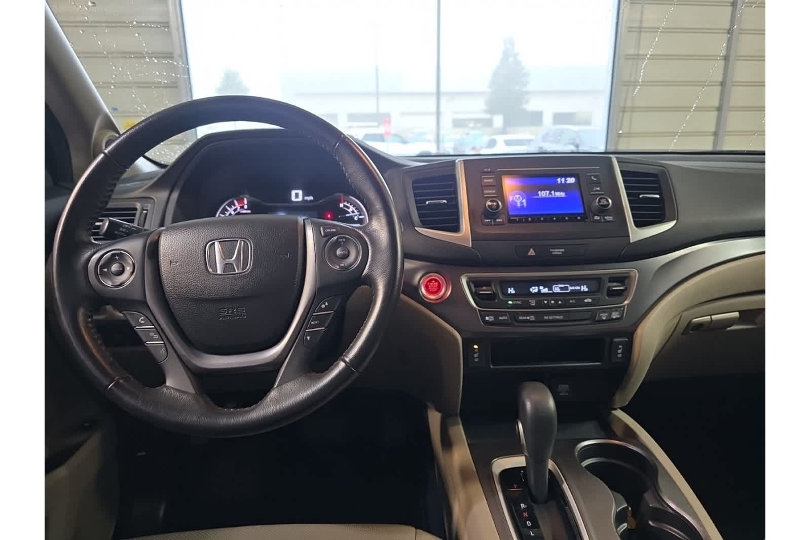 Thumbnail: 2017 Honda Ridgeline - 17