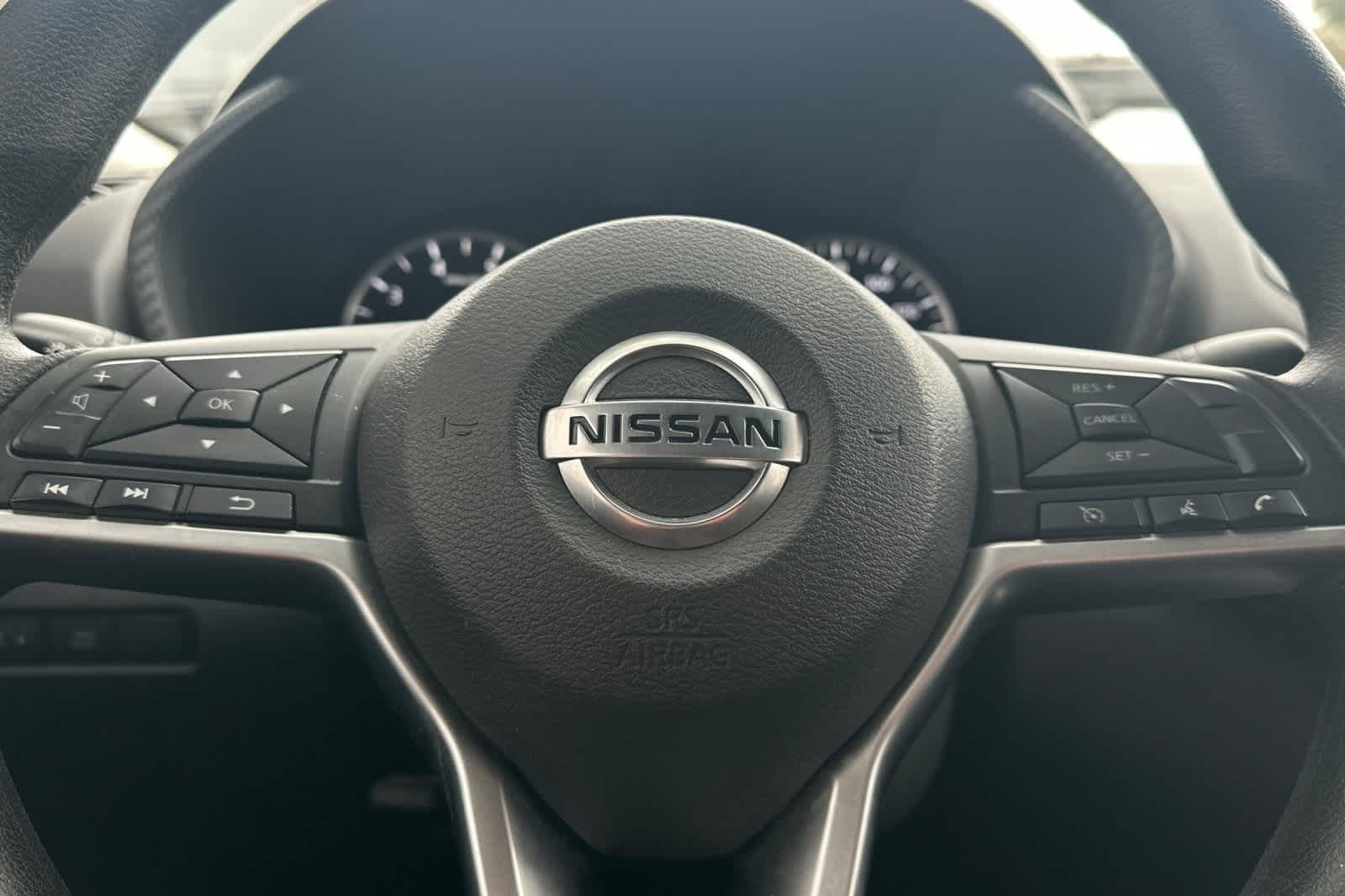 Thumbnail: 2021 Nissan Sentra - 25