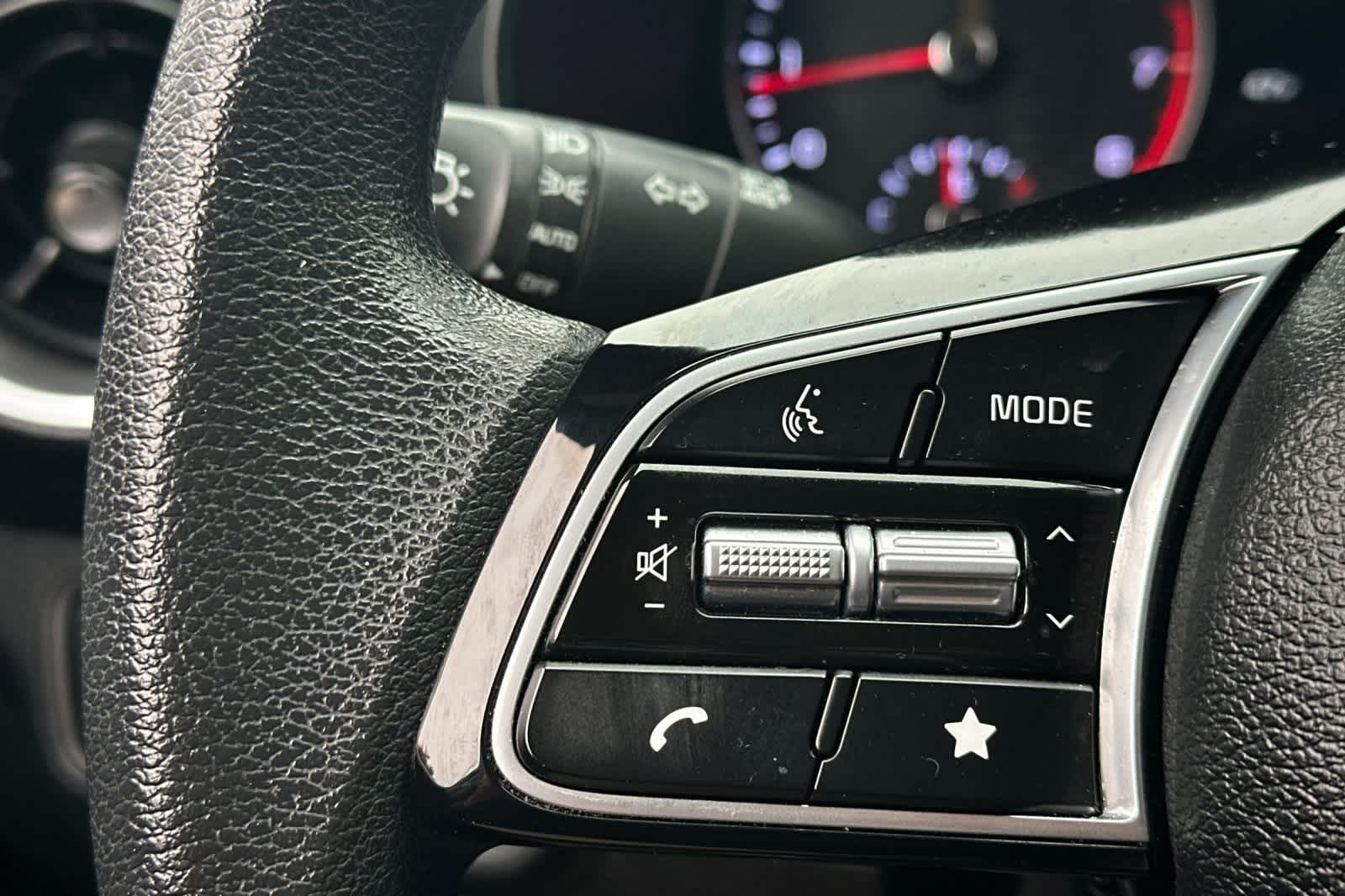 Thumbnail: 2024 Kia Forte - 28