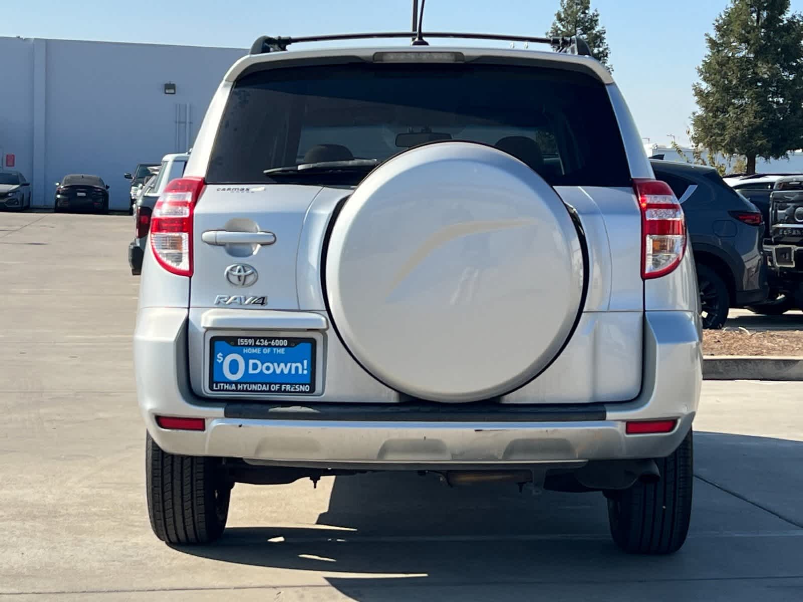 Thumbnail: 2011 Toyota RAV4 - 6