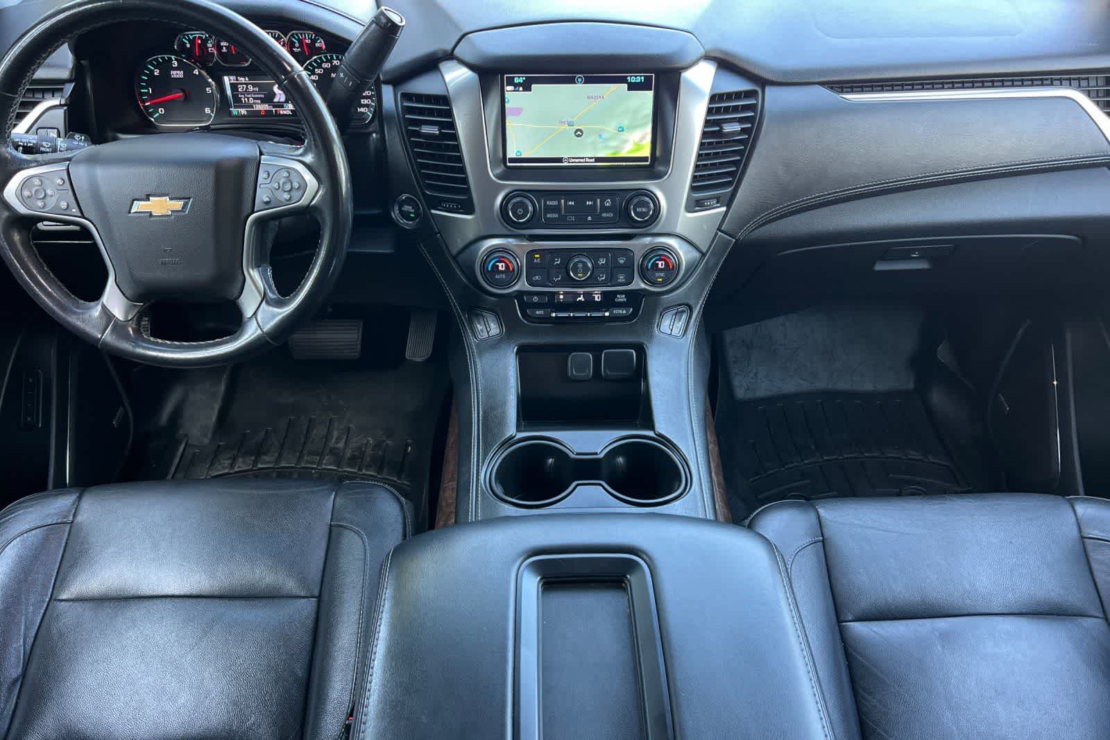 Thumbnail: 2019 Chevrolet Suburban - 4