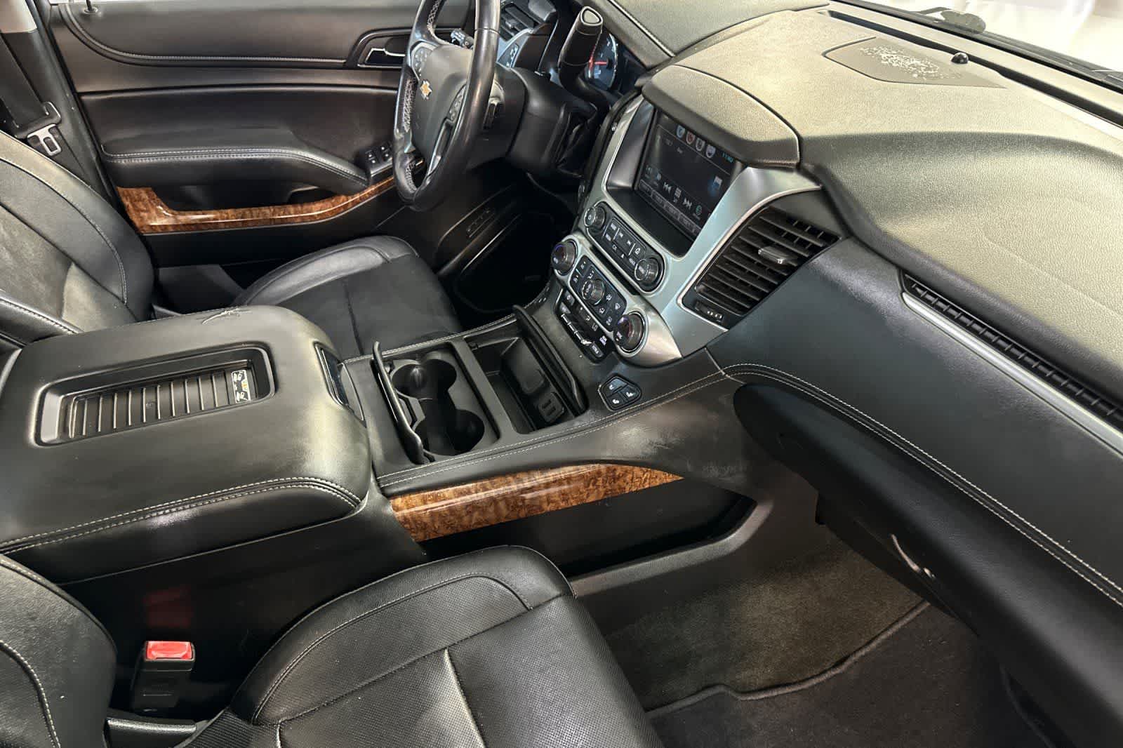 Thumbnail: 2018 Chevrolet Tahoe - 18