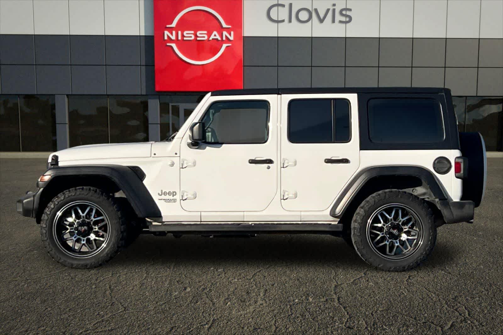 Thumbnail: 2018 Jeep Wrangler - 6