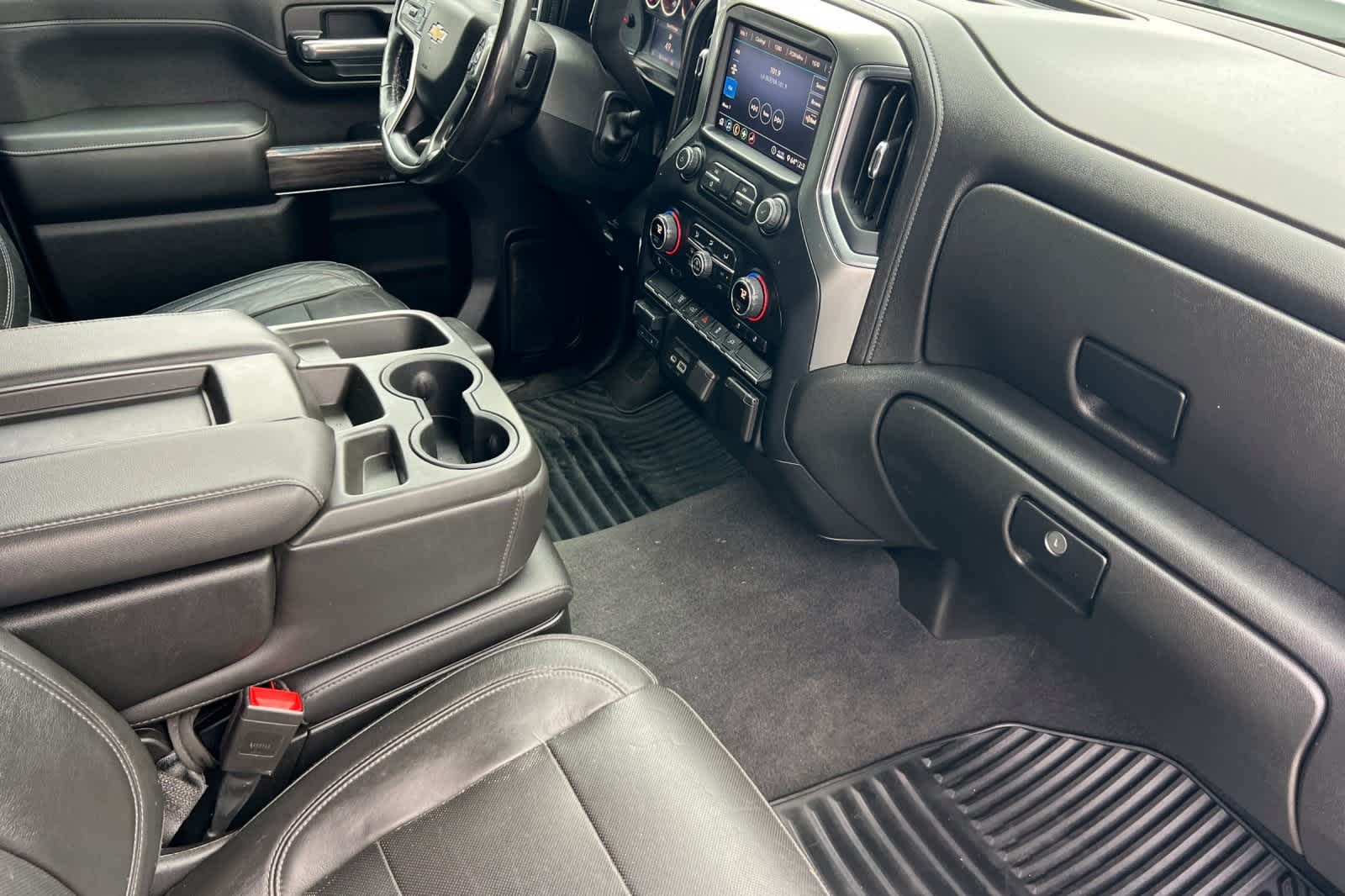 Thumbnail: 2020 Chevrolet Silverado 2500 - 19