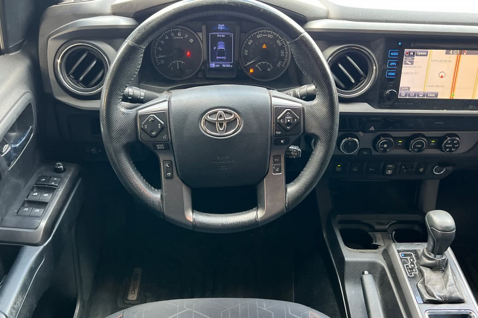 Thumbnail: 2018 Toyota Tacoma - 17