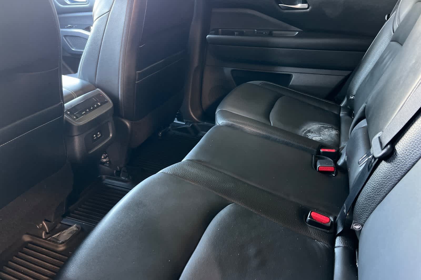 Thumbnail: 2023 Nissan Pathfinder - 5