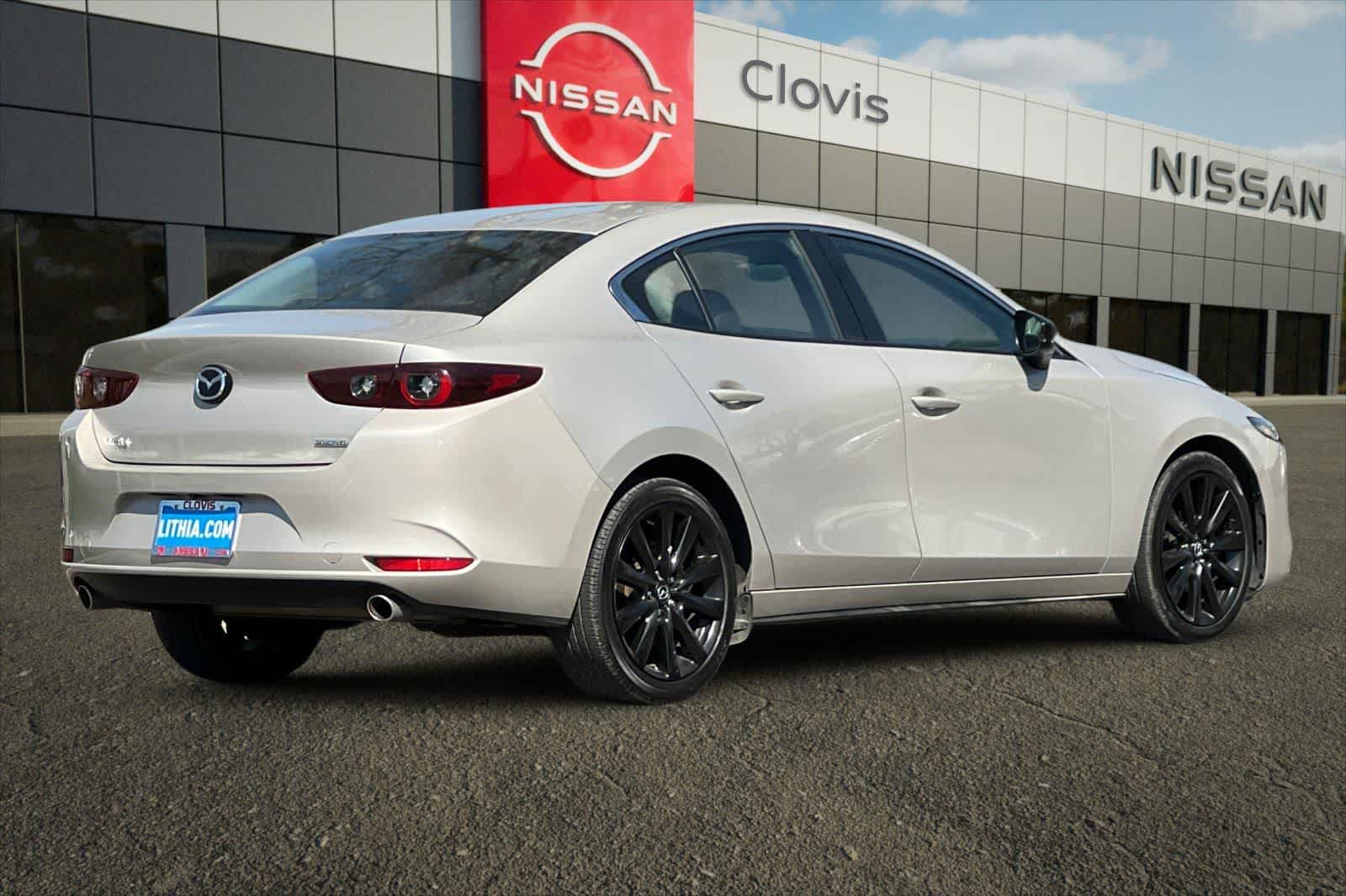 Thumbnail: 2024 Mazda Mazda3 - 3