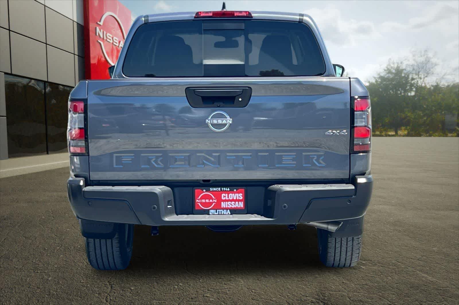 Thumbnail: 2026 Nissan Frontier - 8