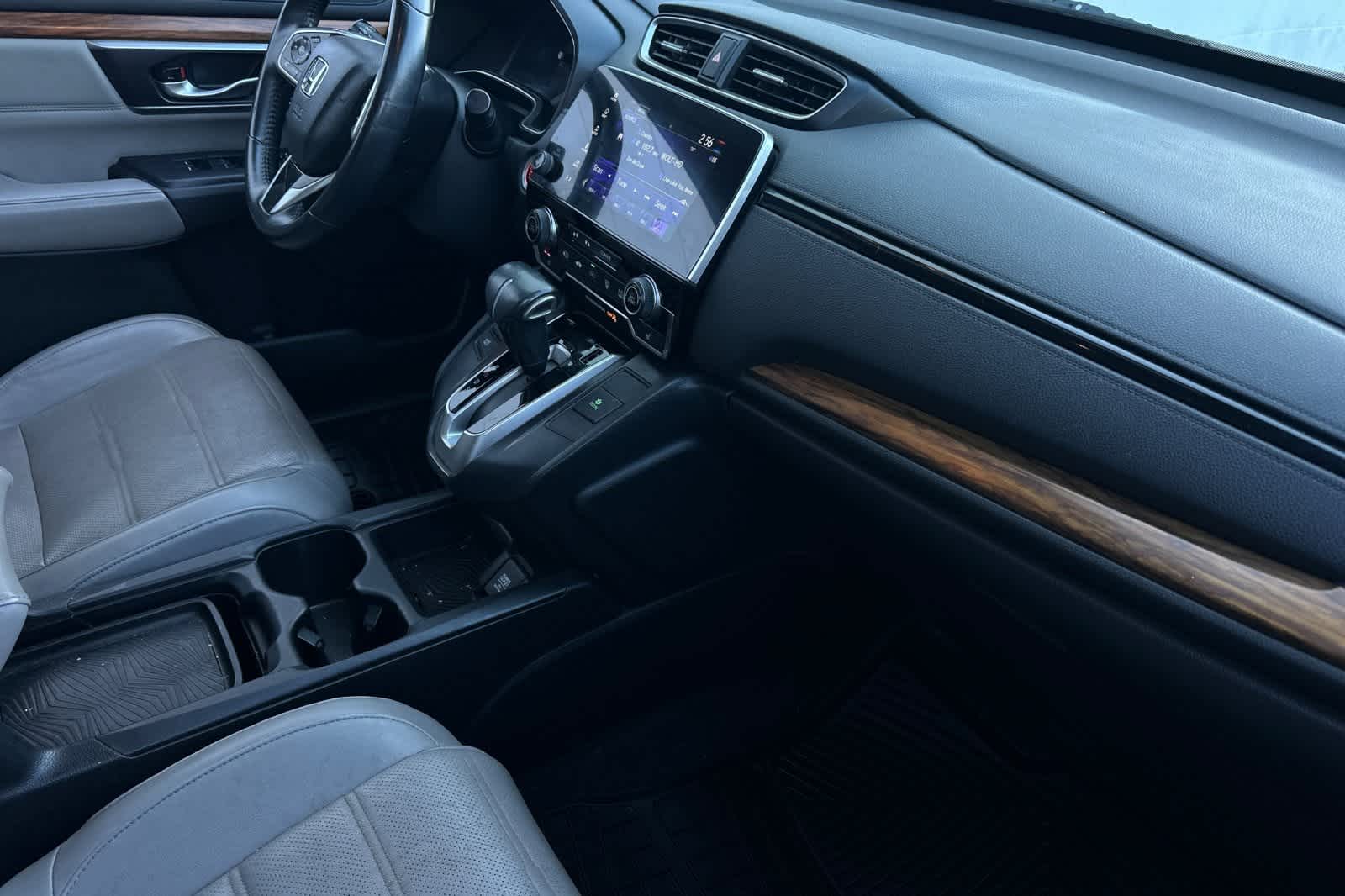 Thumbnail: 2017 Honda CR-V - 17