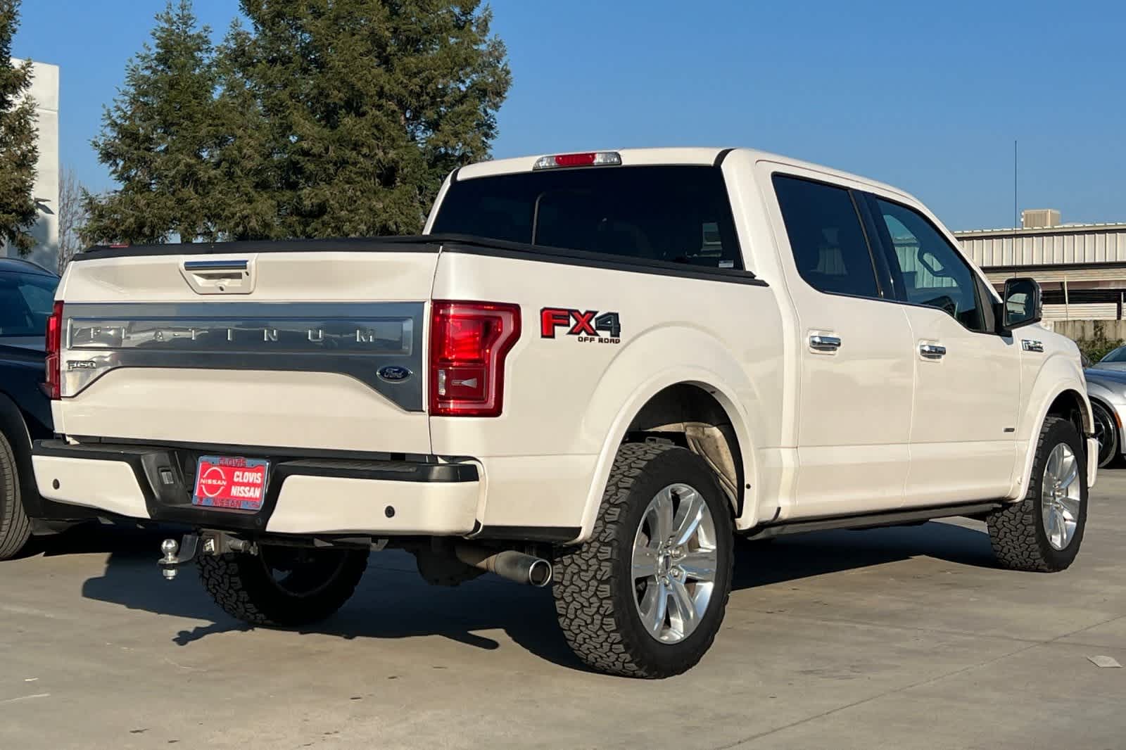 Thumbnail: 2017 Ford F-150 - 3