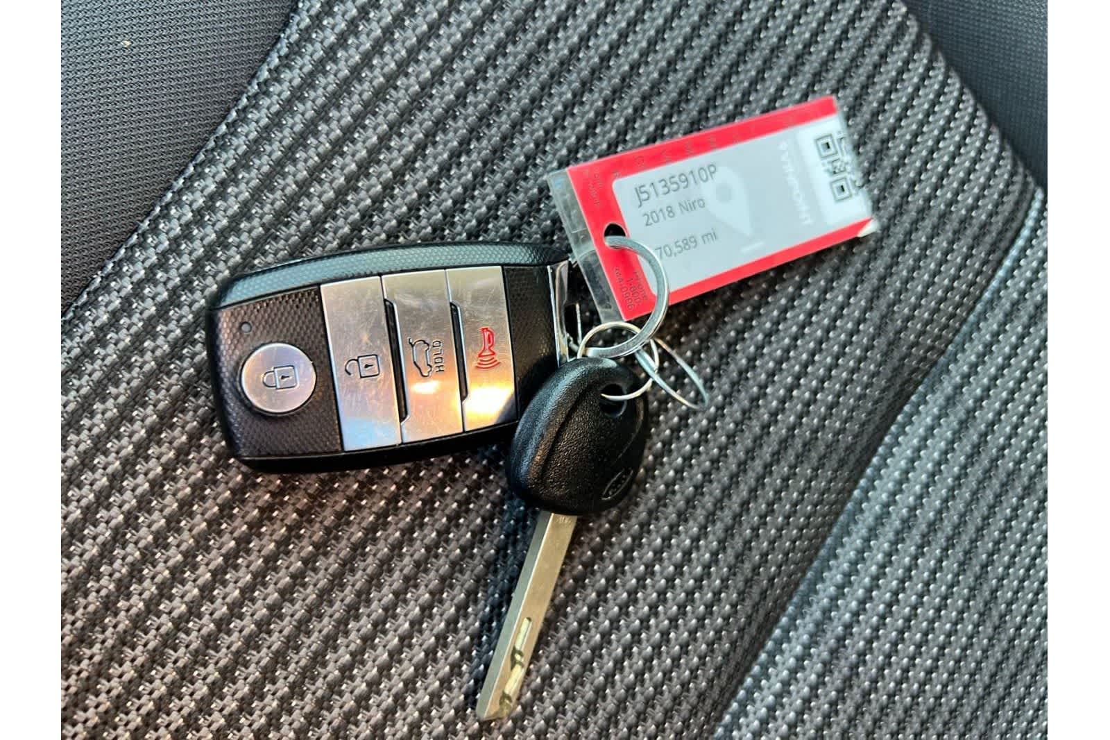 Thumbnail: 2018 Kia Niro - 36