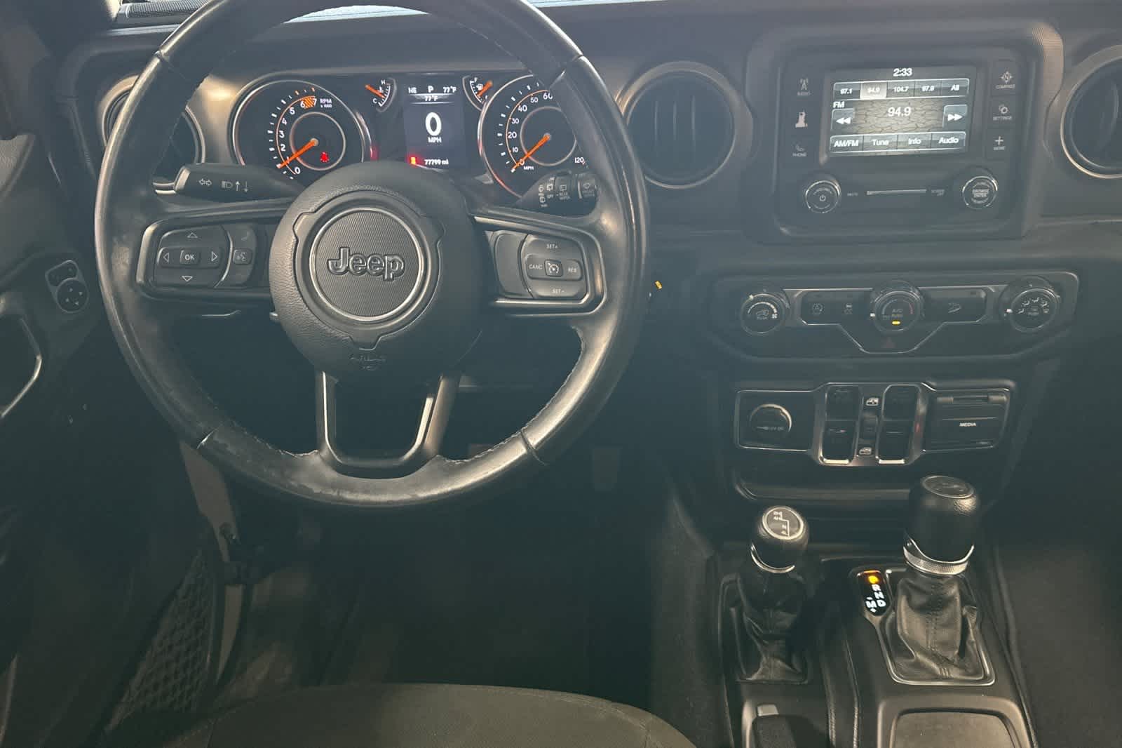 Thumbnail: 2019 Jeep Wrangler - 17
