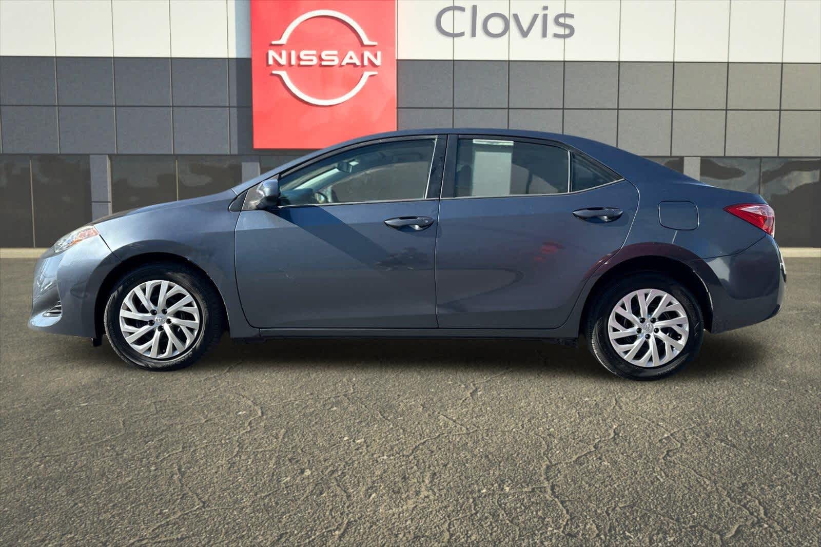 2017 Toyota Corolla LE 6