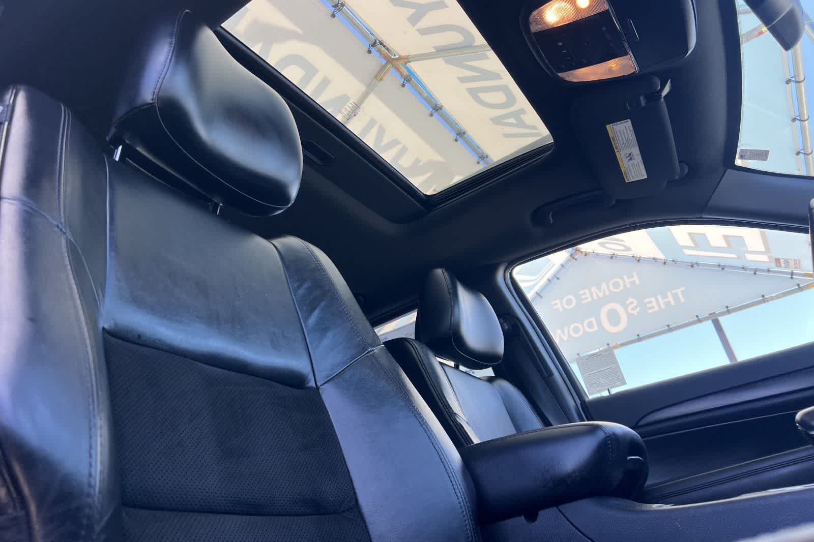 Thumbnail: 2015 Jeep Grand Cherokee - 20