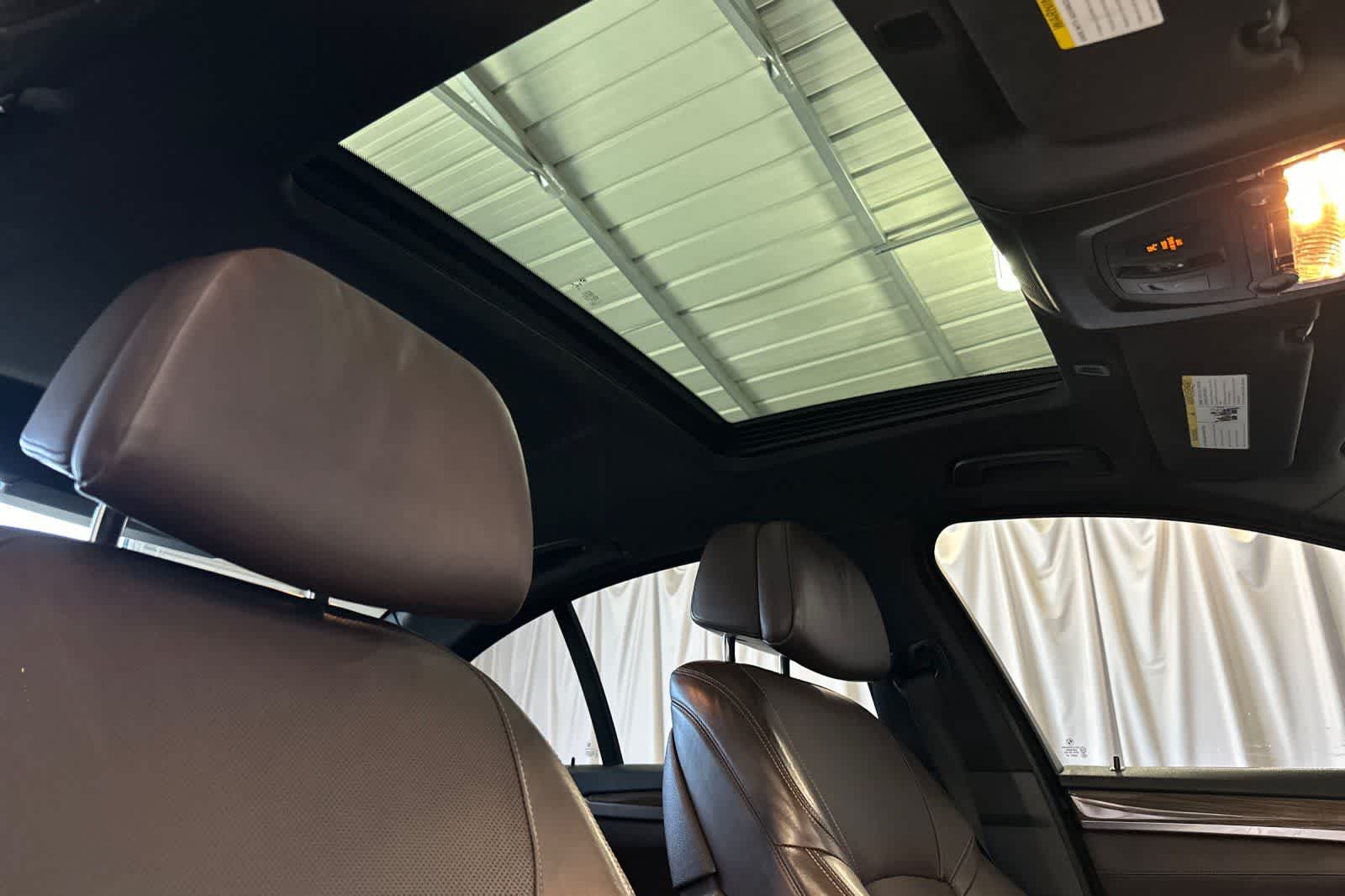 Thumbnail: 2014 BMW 5 Series - 18