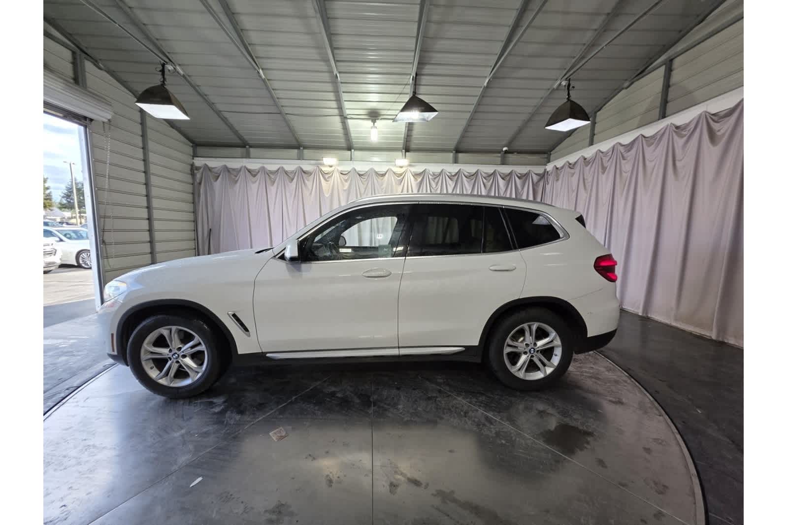 Thumbnail: 2018 BMW X3 - 4