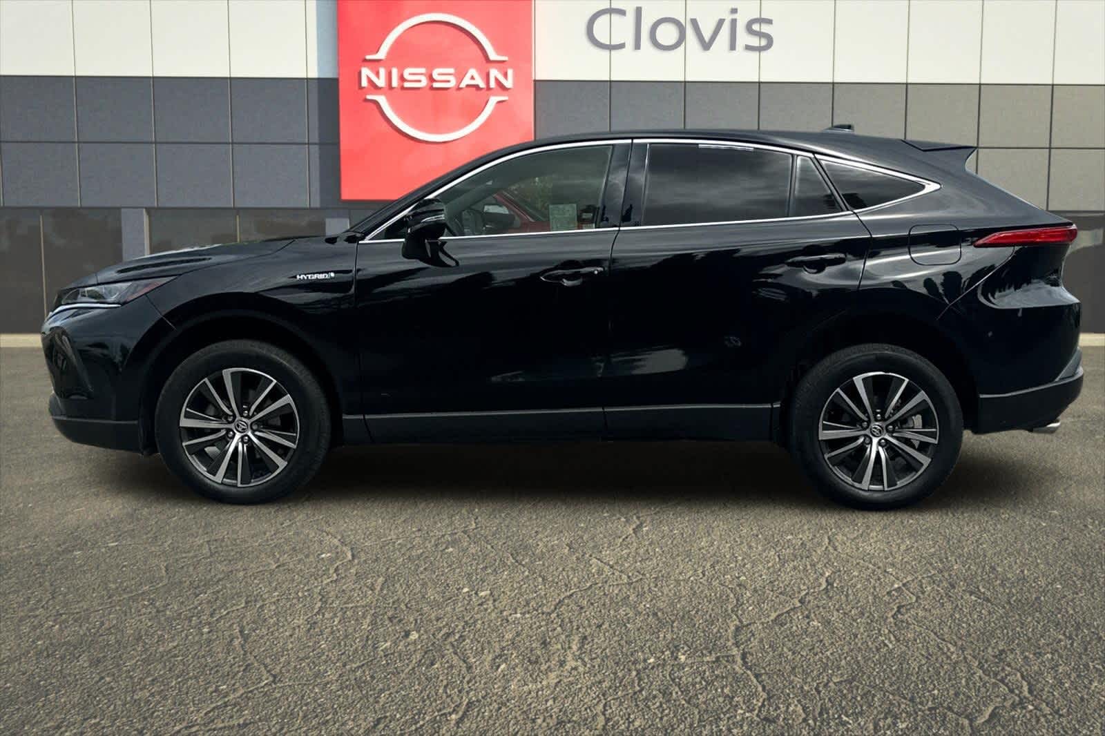 Thumbnail: 2021 Toyota Venza - 6