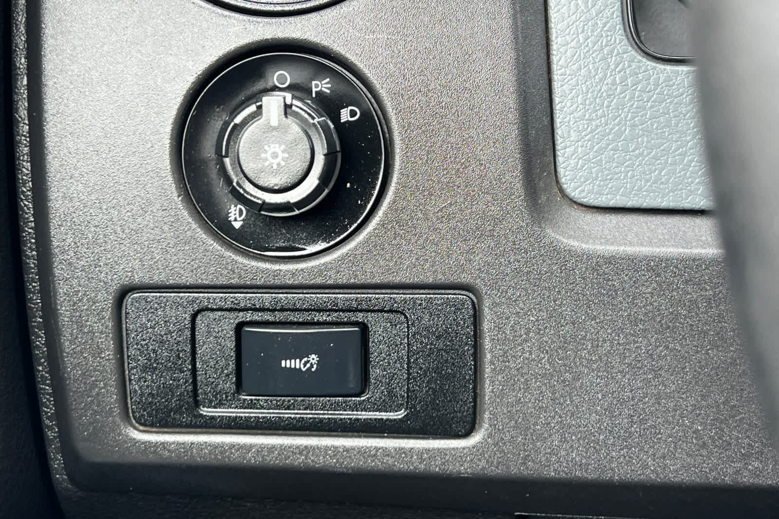 Thumbnail: 2014 Ford F-150 - 29