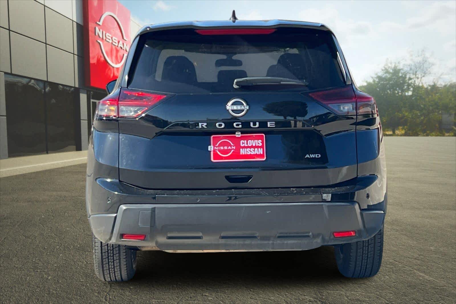 Thumbnail: 2024 Nissan Rogue - 8