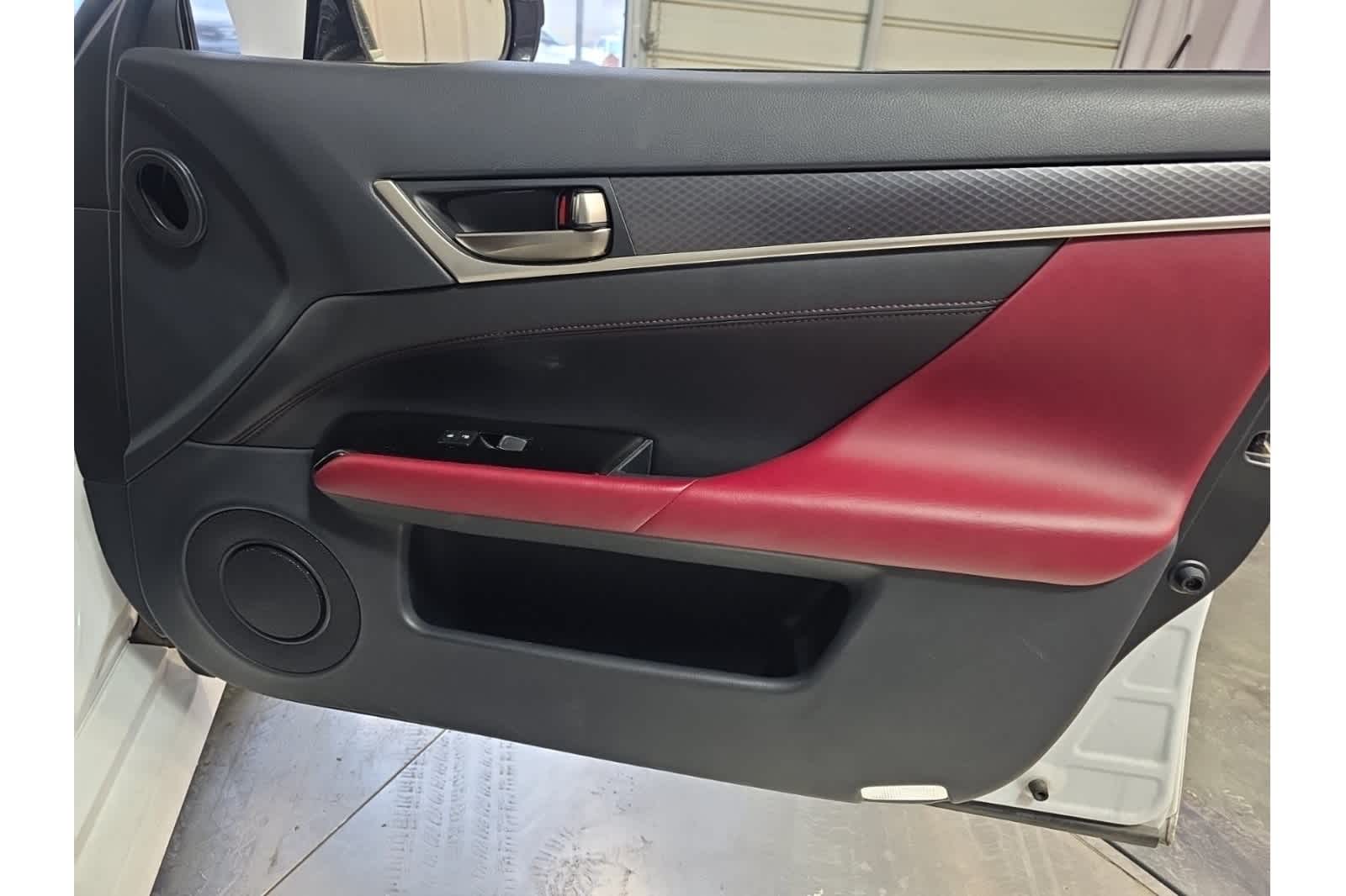 Thumbnail: 2017 Lexus GS - 14