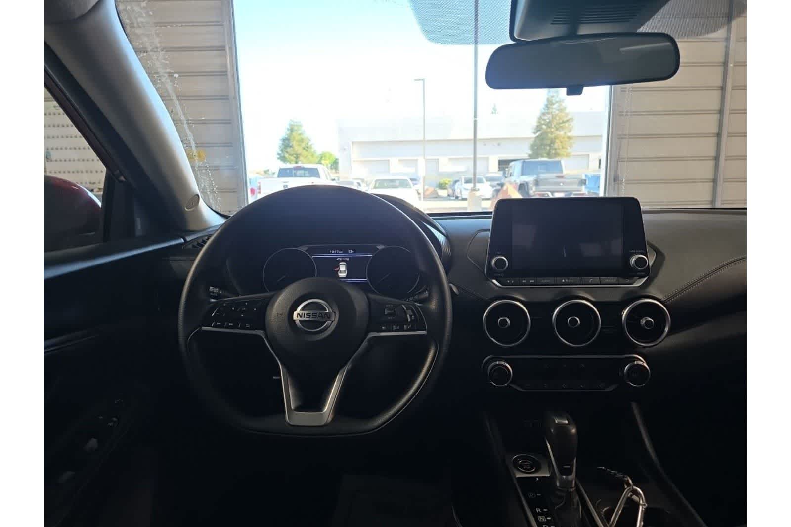 Thumbnail: 2023 Nissan Sentra - 17