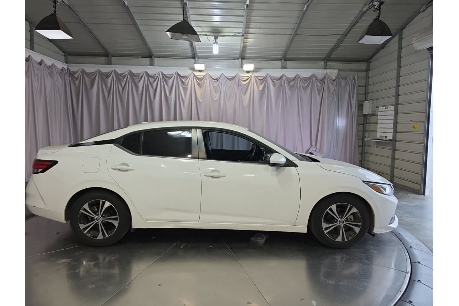 Thumbnail: 2021 Nissan Sentra - 9