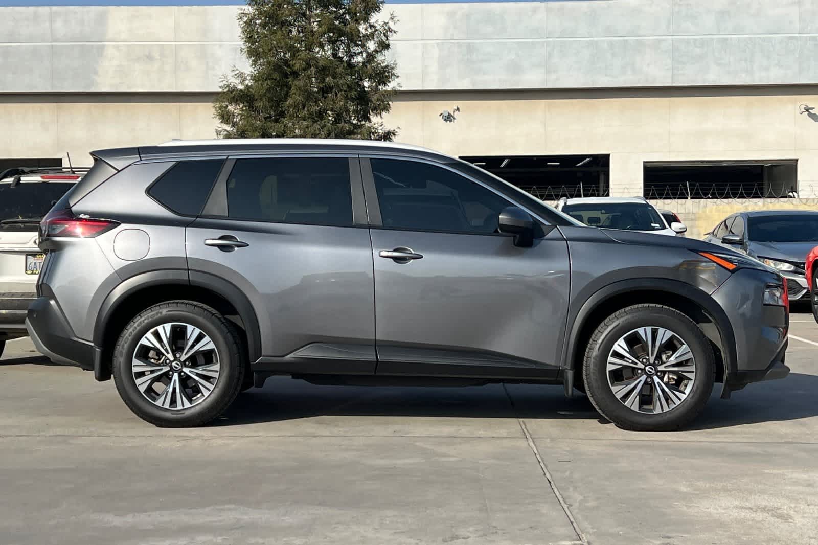 Thumbnail: 2023 Nissan Rogue - 9