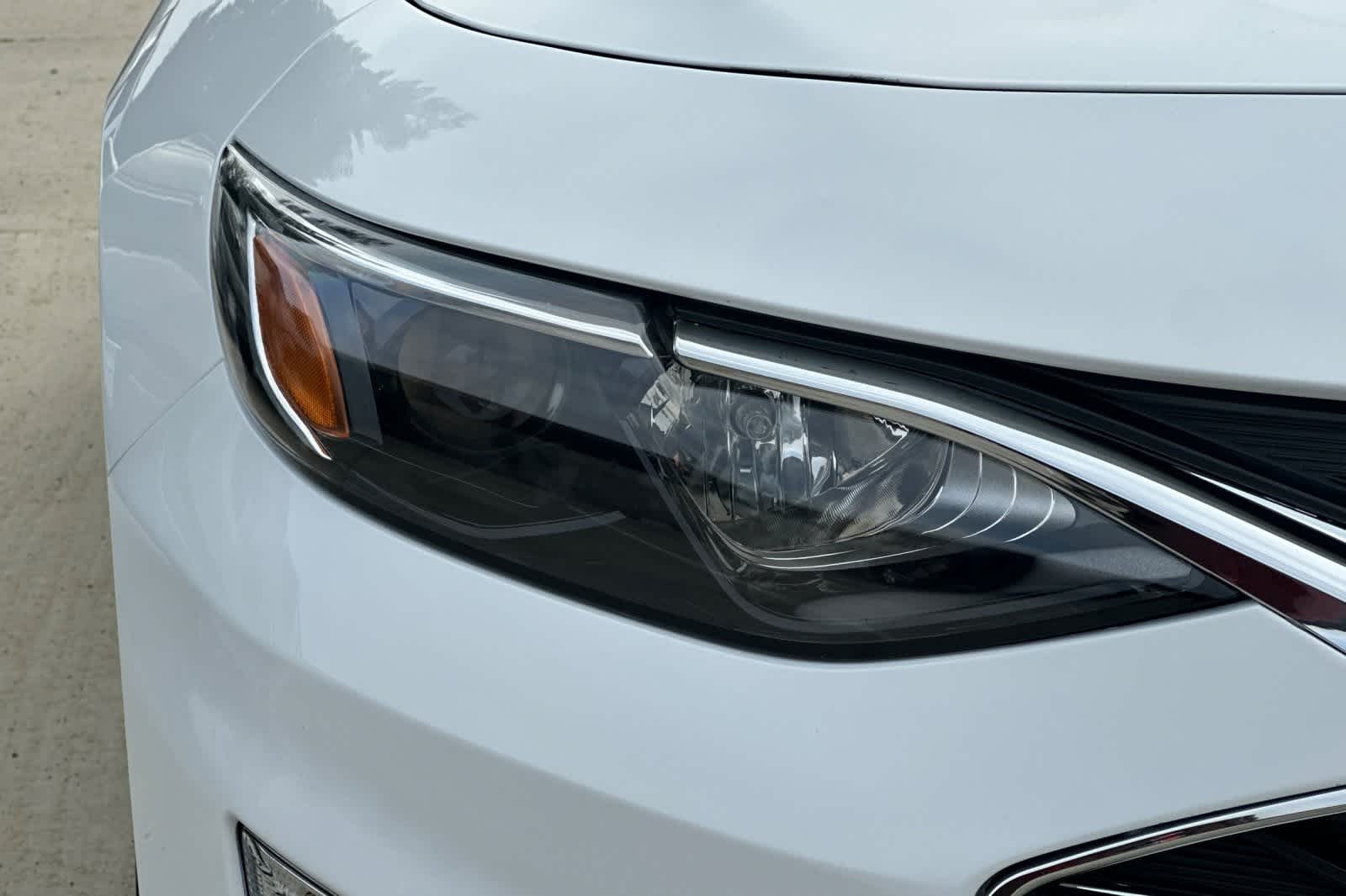 Thumbnail: 2022 Chevrolet Malibu - 33