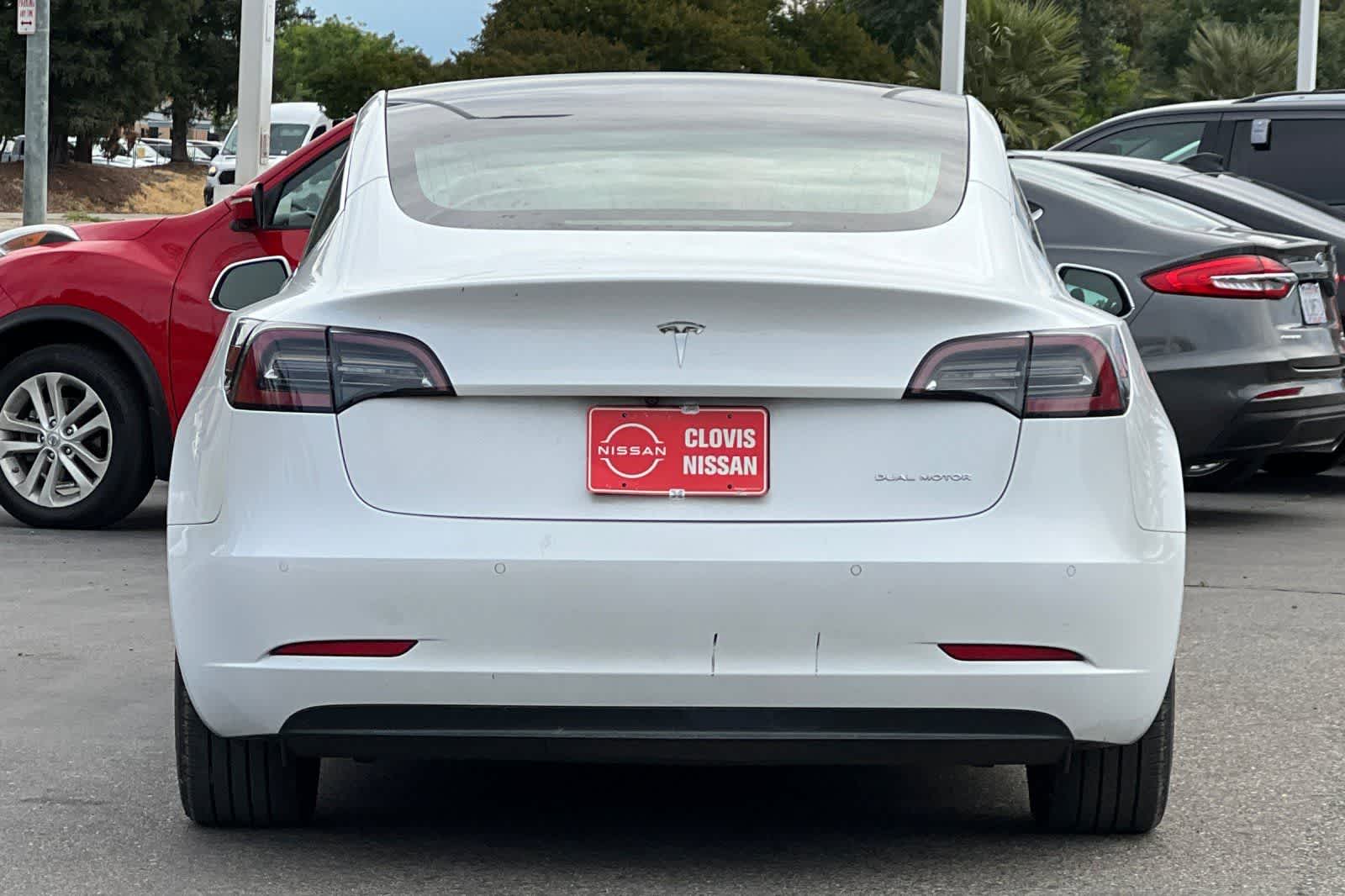 Thumbnail: 2019 Tesla Model 3 - 8