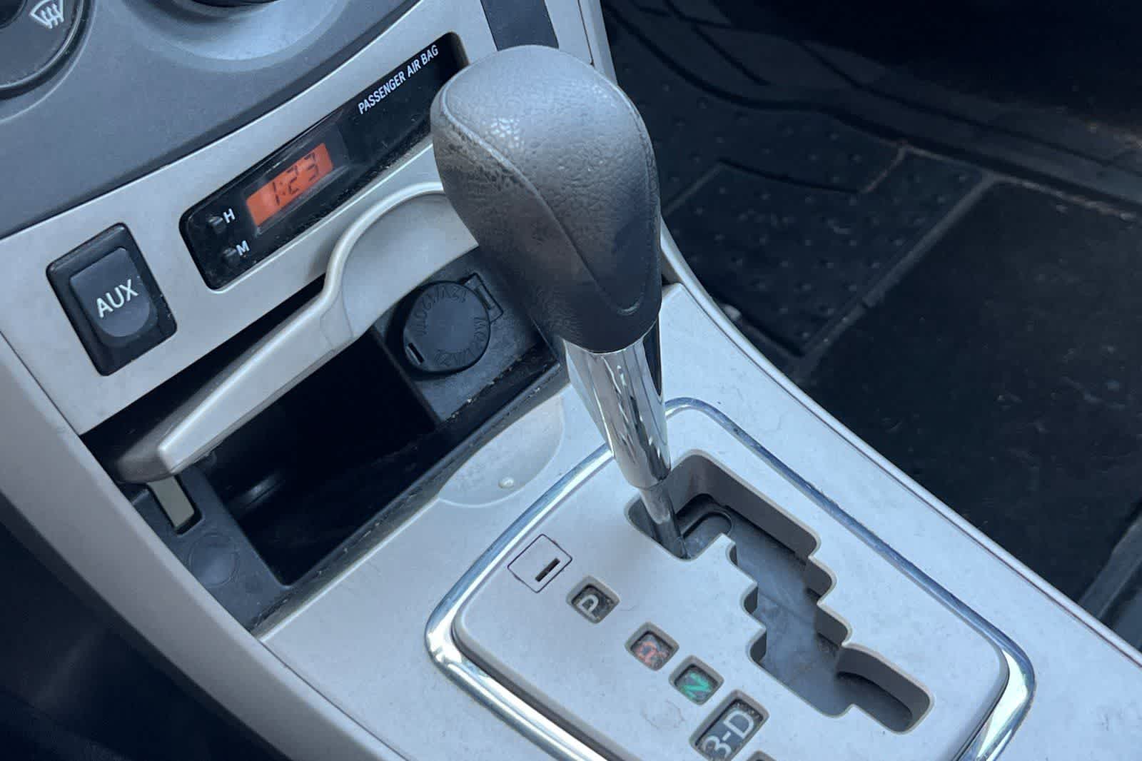 Thumbnail: 2010 Toyota Corolla - 21